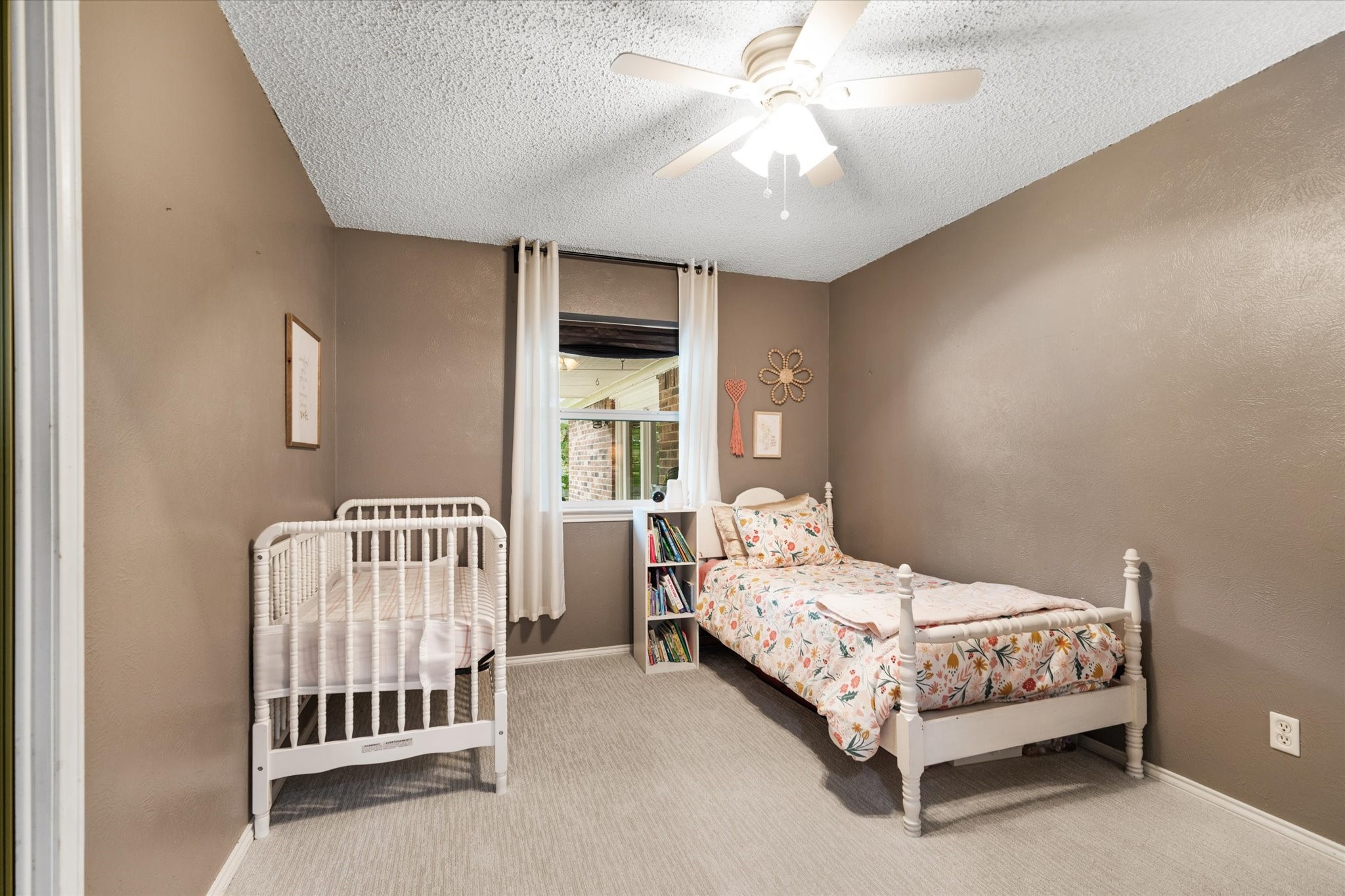 2021 Memphis Drive Bedford TX 76022