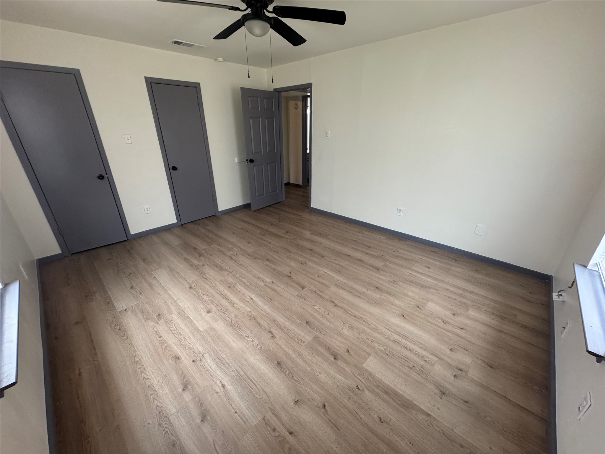 7300 Comanche Trail Lake Worth TX 76135