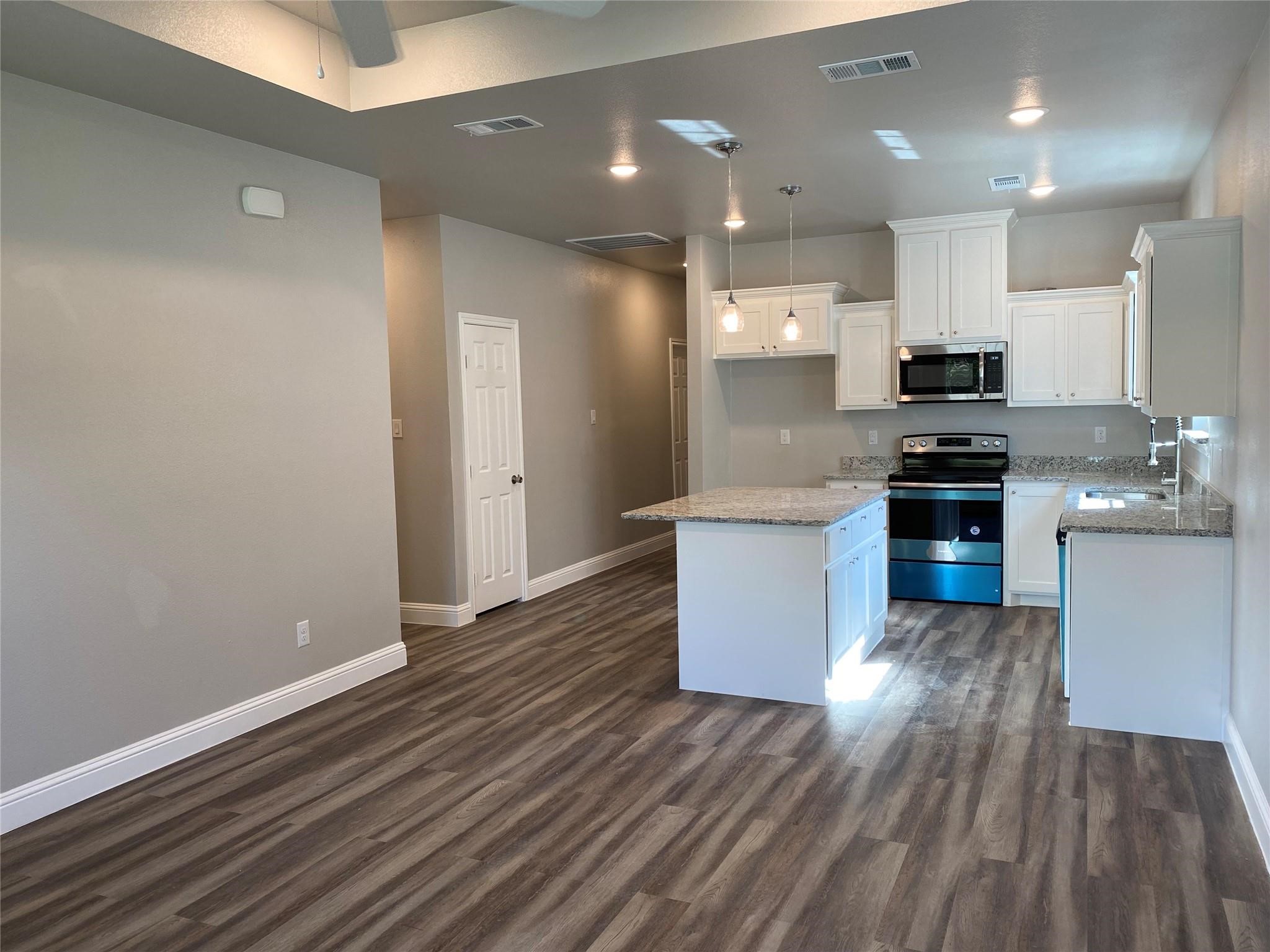 3307 Polk Street Greenville TX 75401