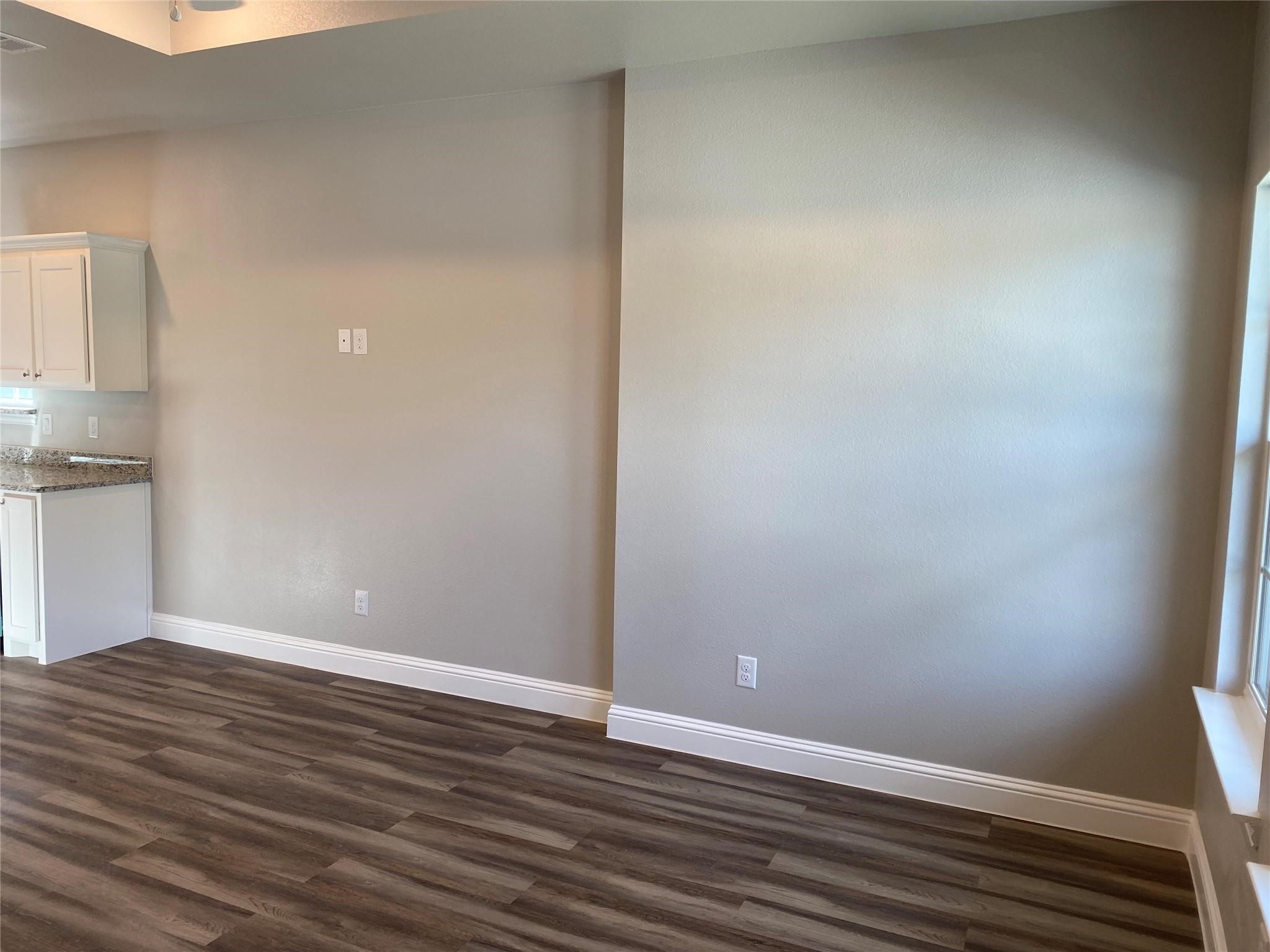 3307 Polk Street Greenville TX 75401