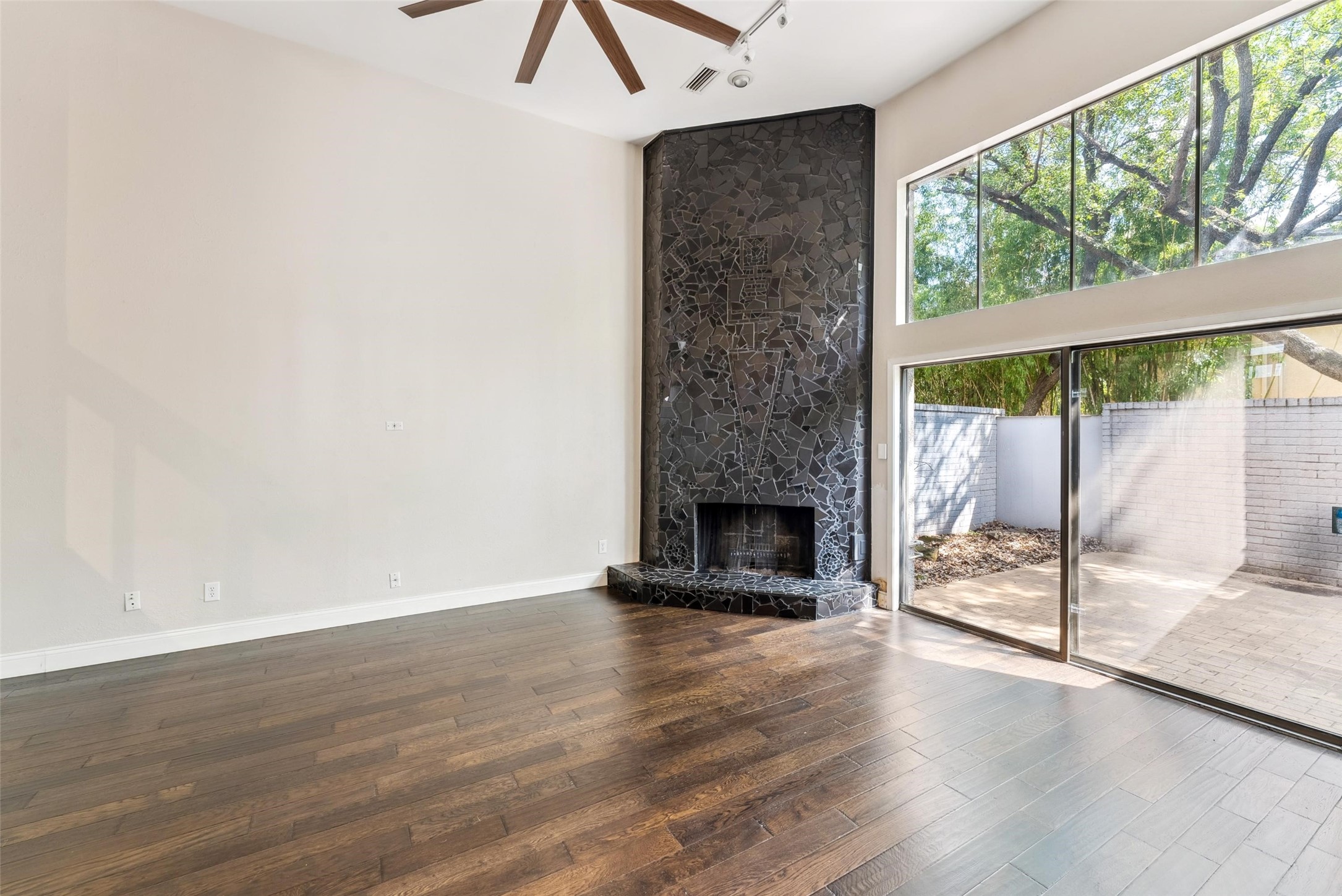 3618 Gillespie Street Dallas TX 75219