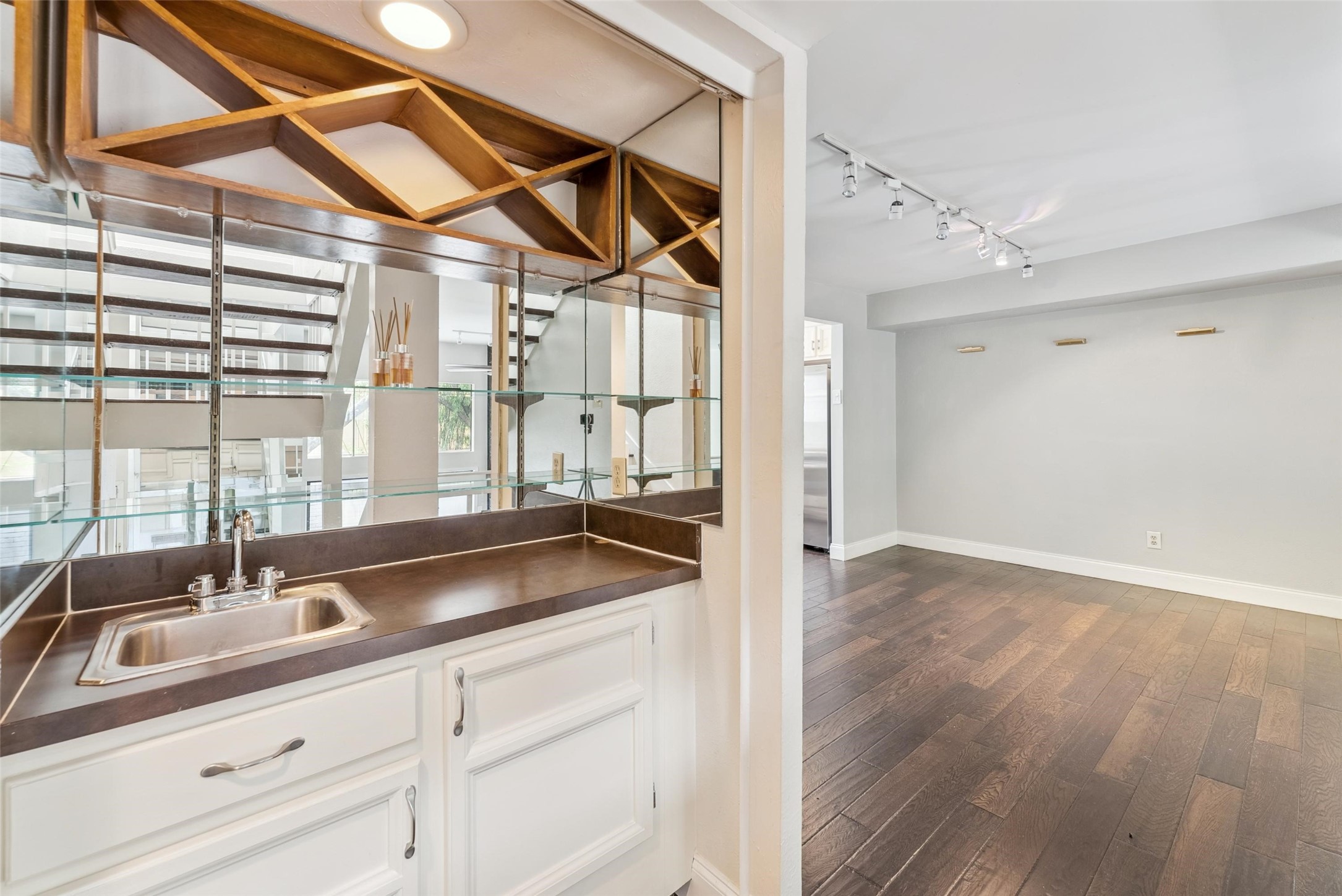 3618 Gillespie Street Dallas TX 75219