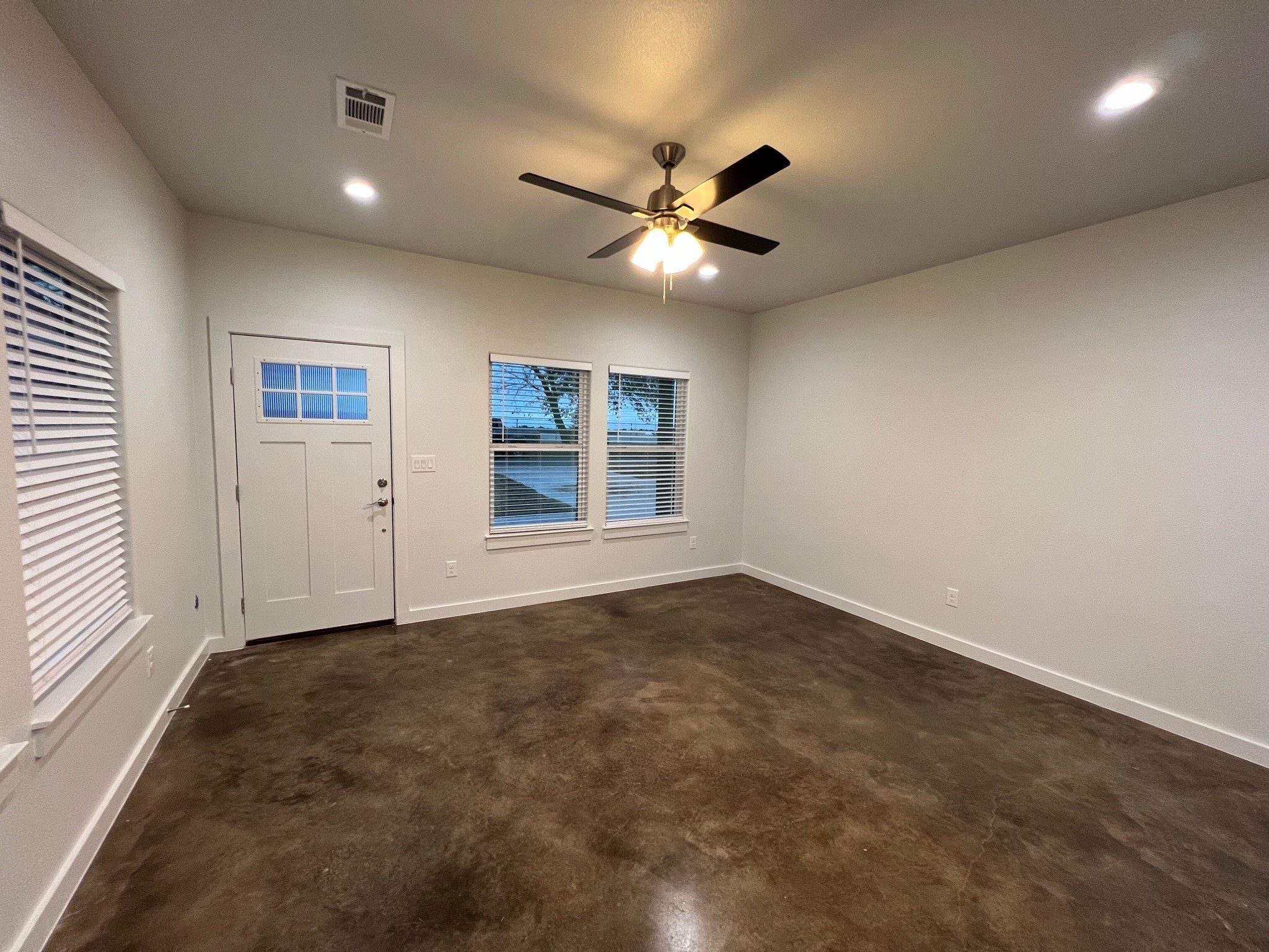 402 N Elliott Sherman TX 75090