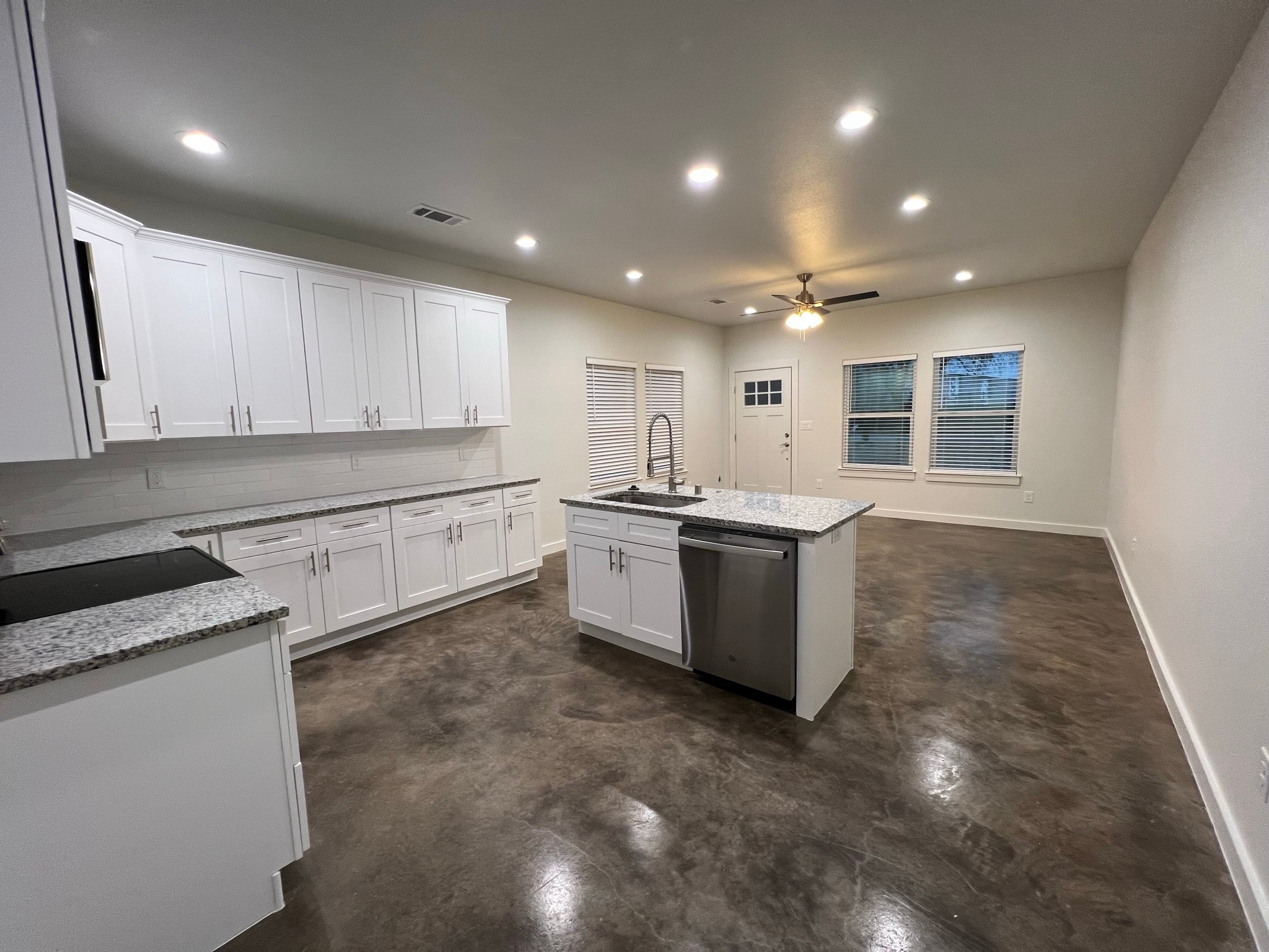 402 N Elliott Sherman TX 75090