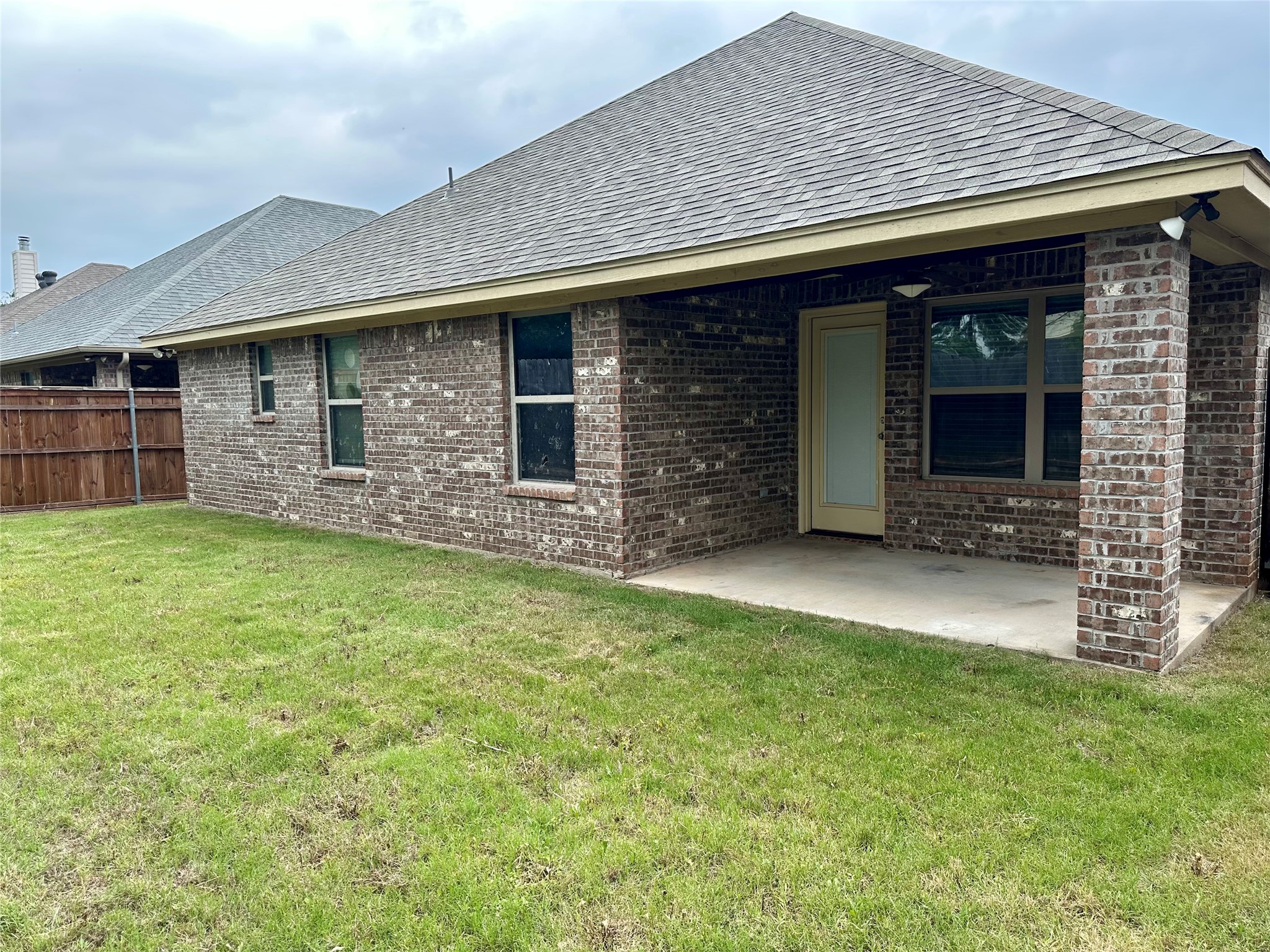 1409 Lauren Lane Granbury TX 76048