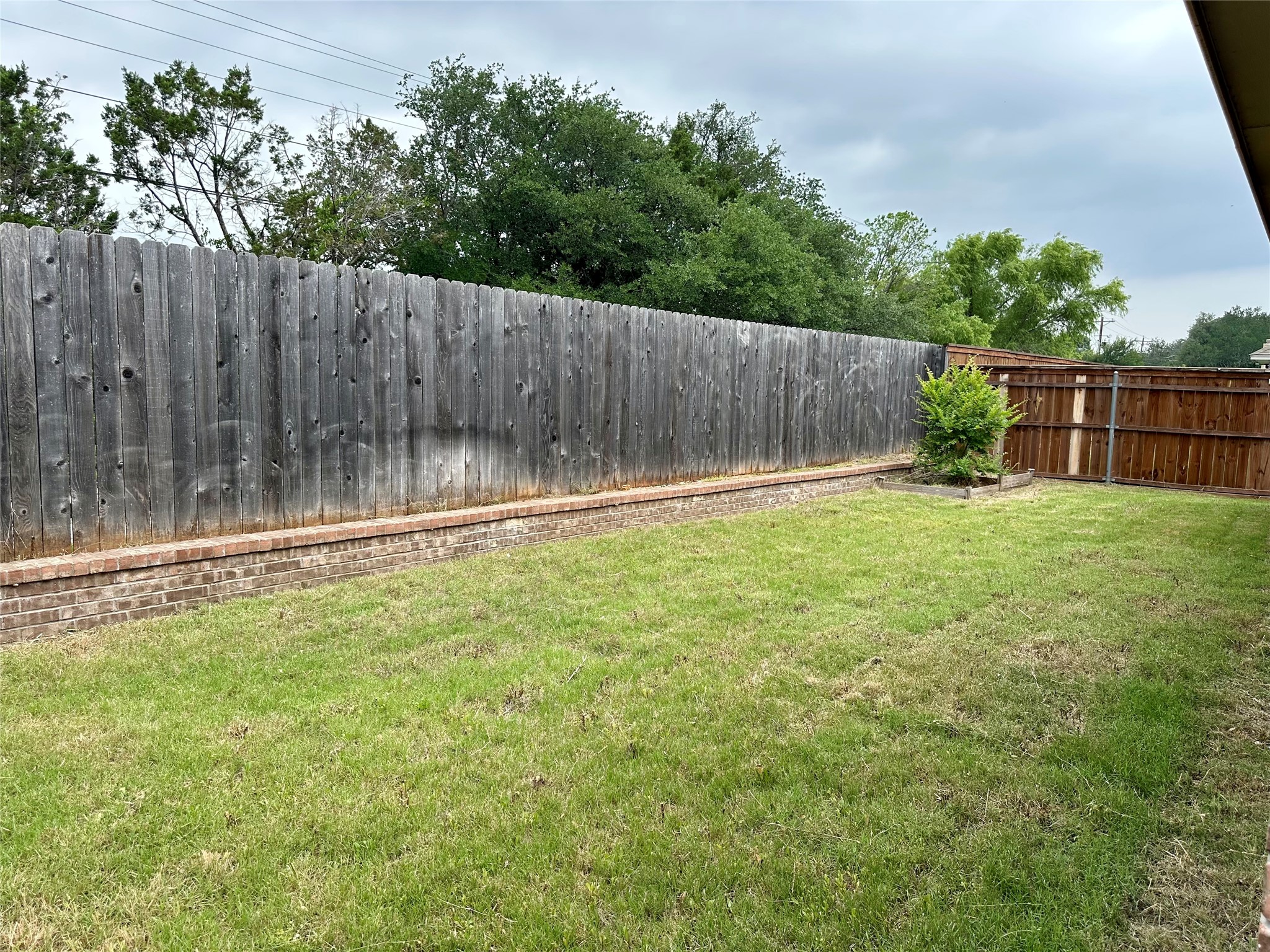 1409 Lauren Lane Granbury TX 76048