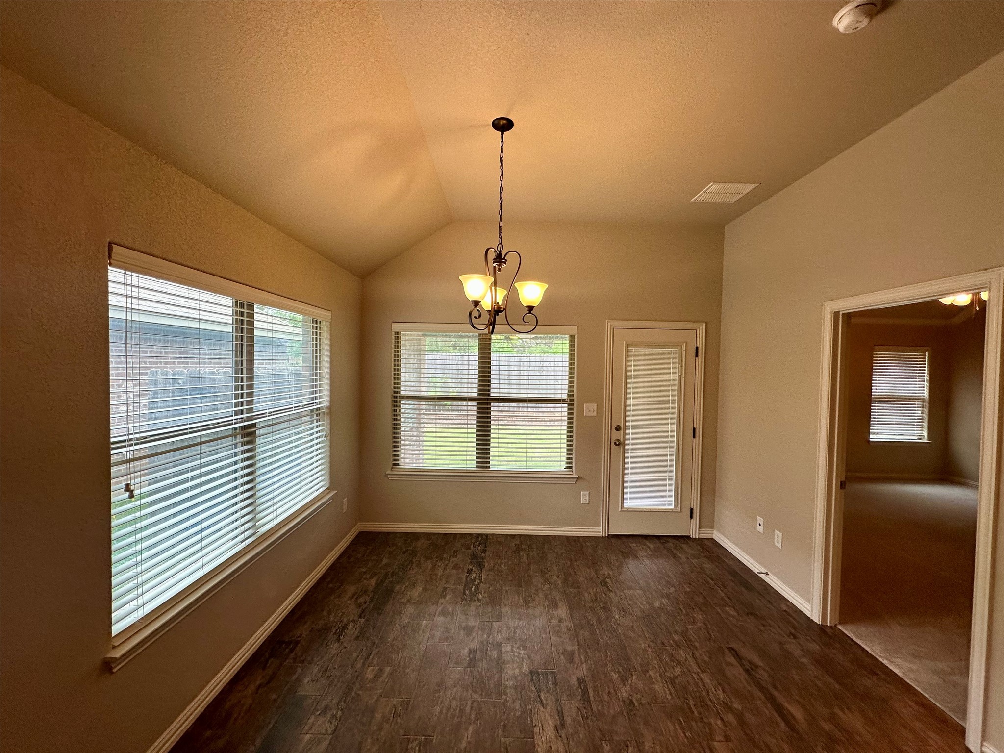 1409 Lauren Lane Granbury TX 76048
