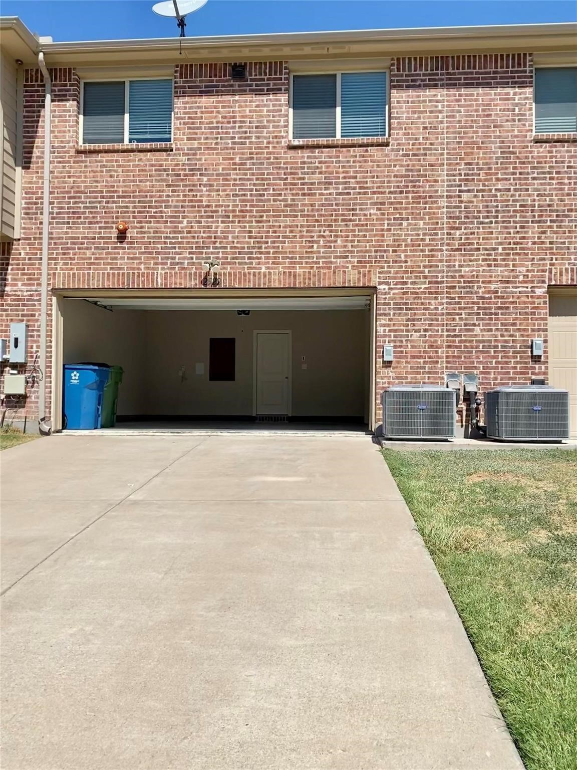 2522 Tye Lane Lewisville TX 75056