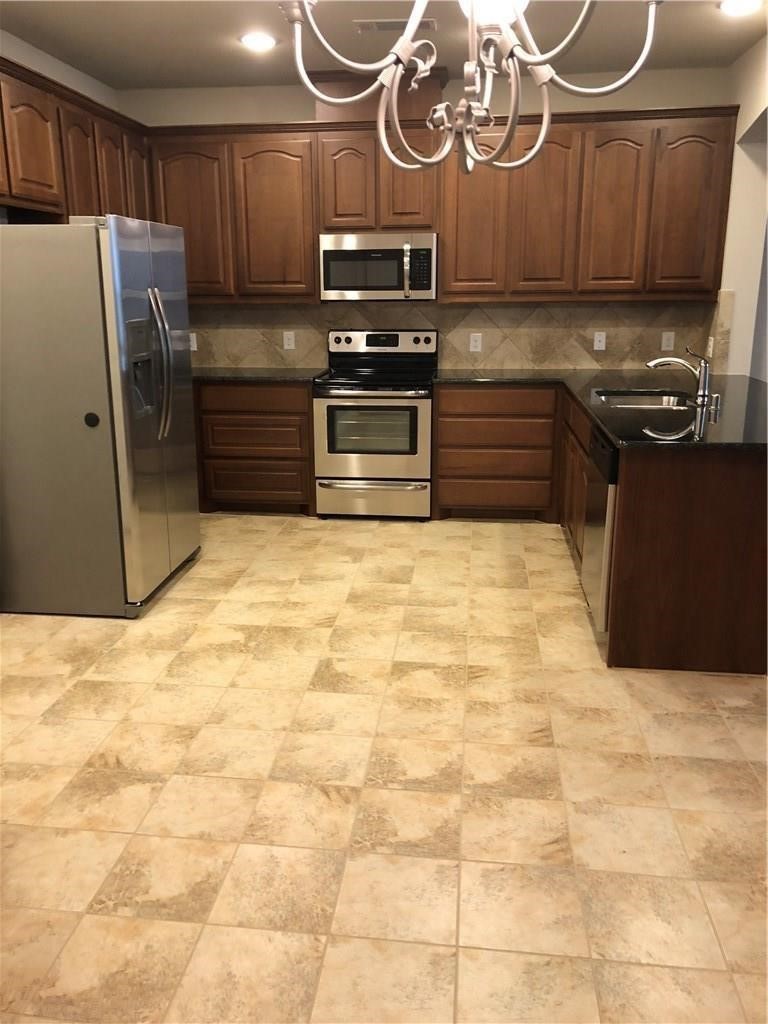 2522 Tye Lane Lewisville TX 75056