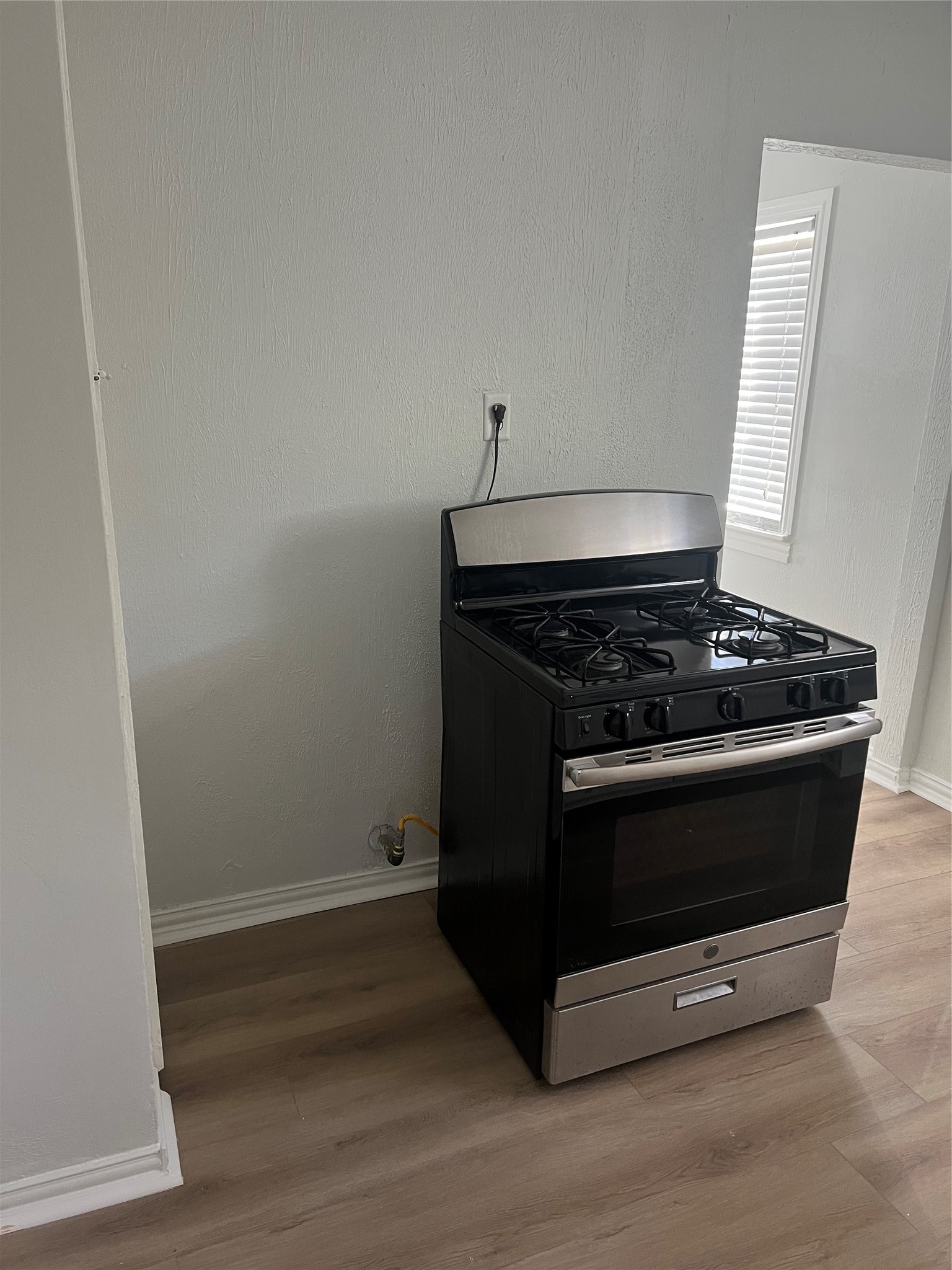 4113 Mccart Avenue Fort Worth TX 76115