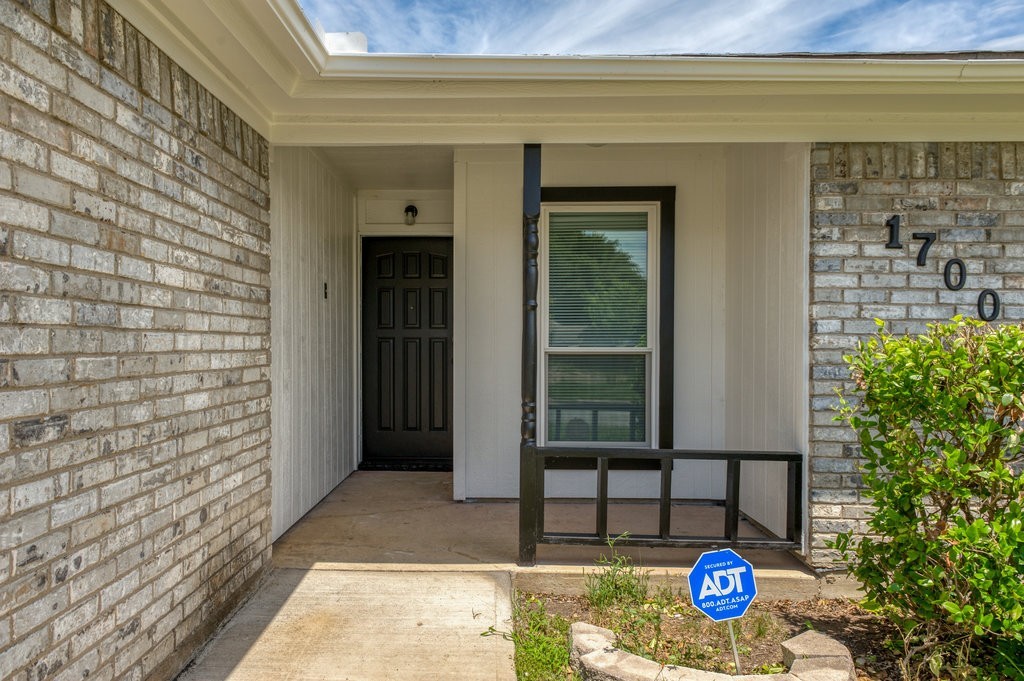 1700 Willow Vale Drive Fort Worth TX 76134