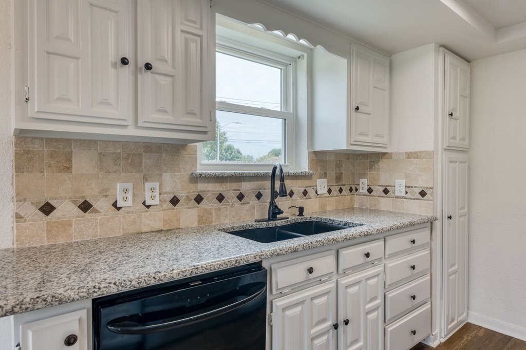 1700 Willow Vale Drive Fort Worth TX 76134