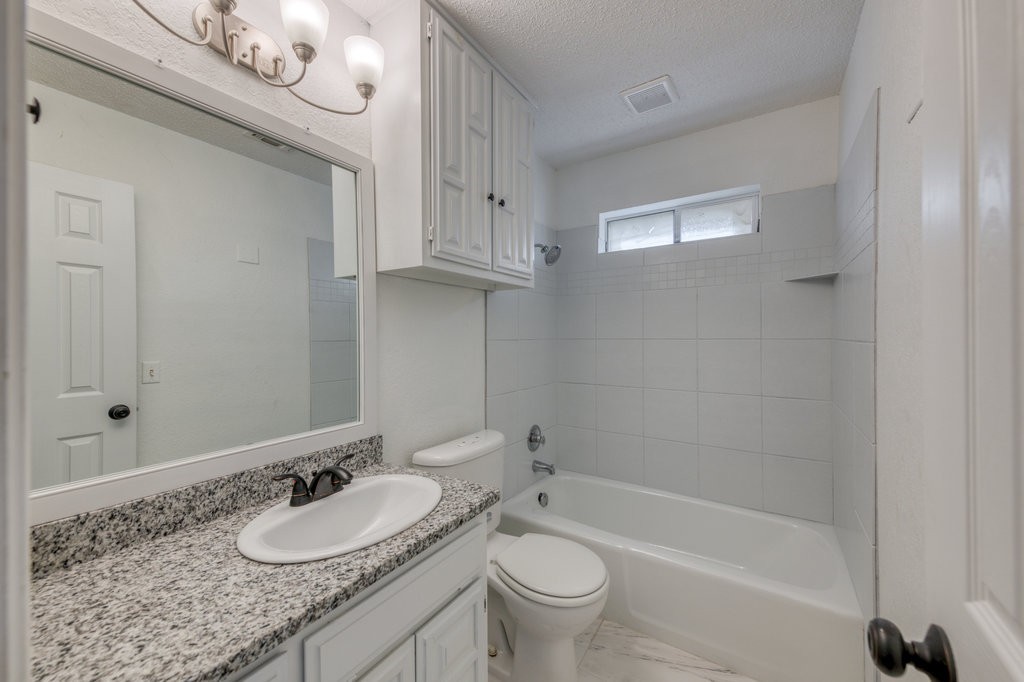1700 Willow Vale Drive Fort Worth TX 76134