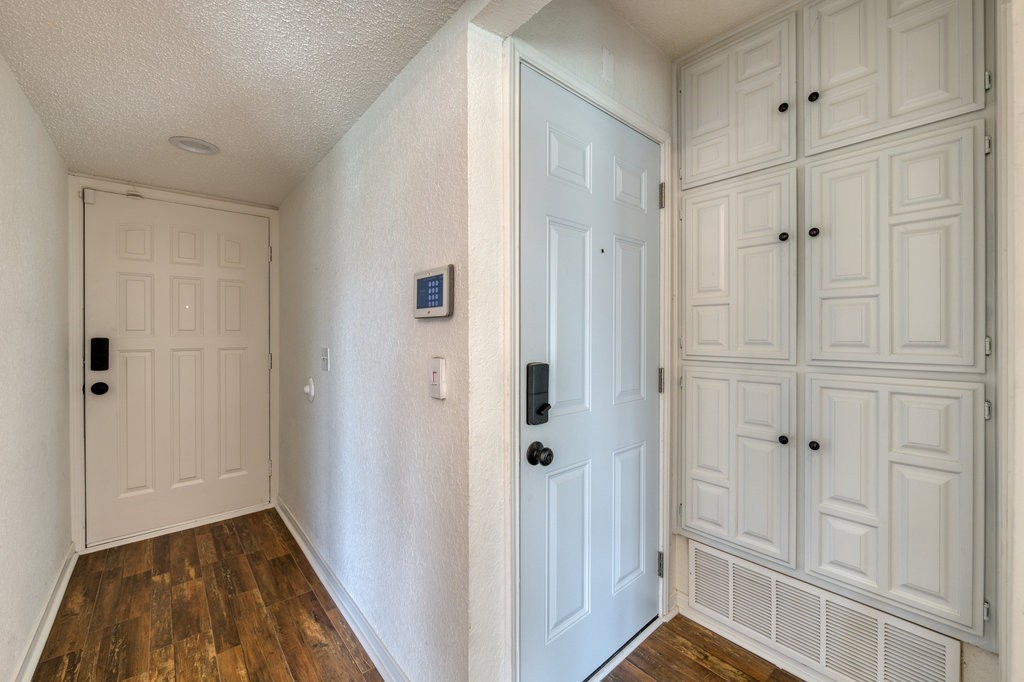 1700 Willow Vale Drive Fort Worth TX 76134