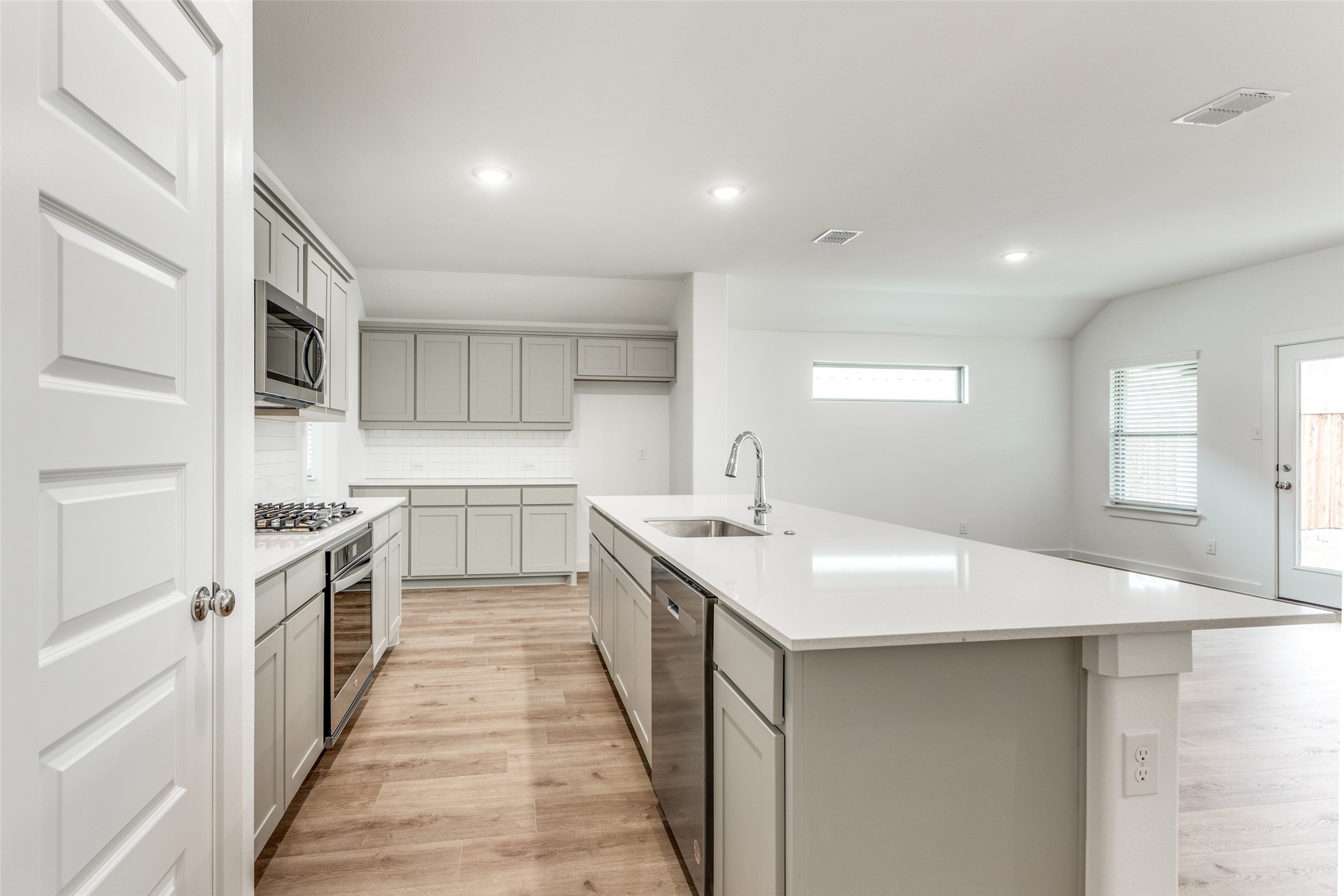 4923 Bellhurst Drive Princeton TX 75071