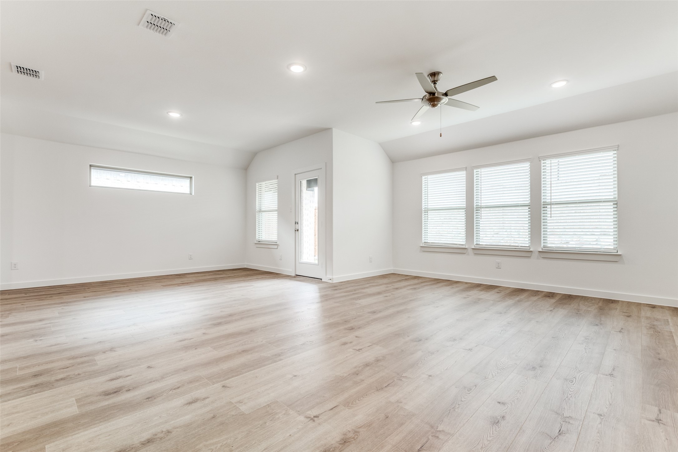 4923 Bellhurst Drive Princeton TX 75071