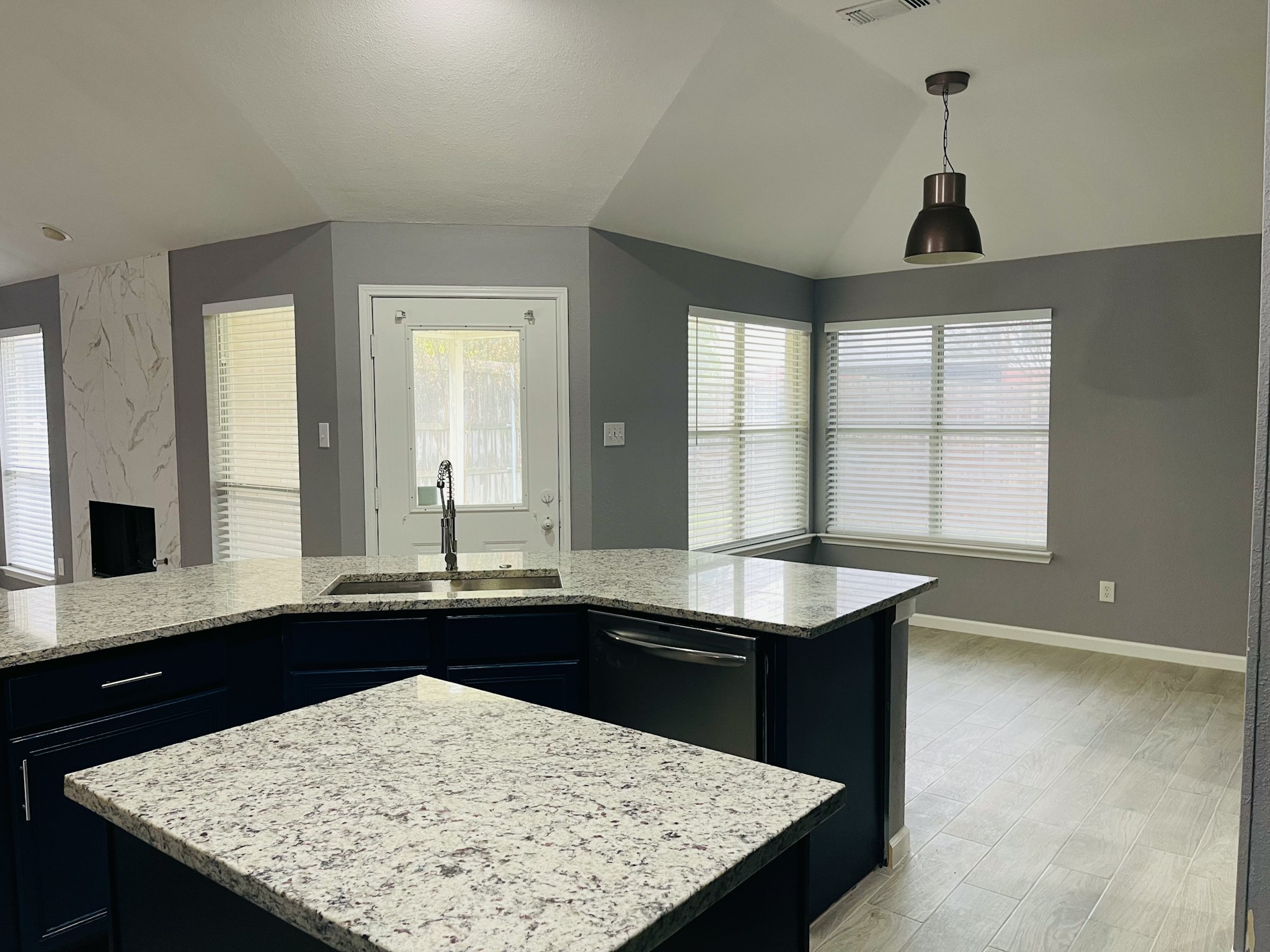 4513 Normandy Way Grand Prairie TX 75052