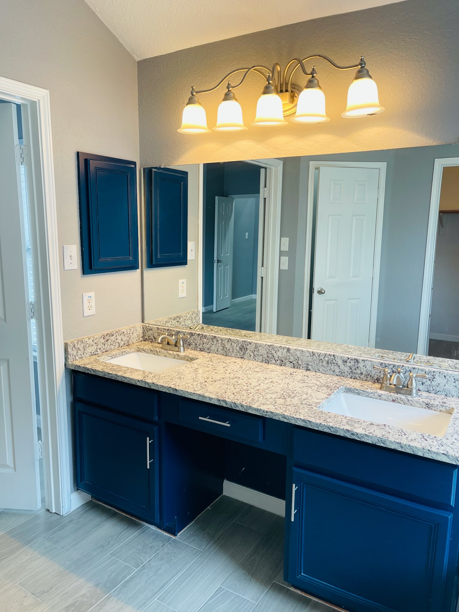 4513 Normandy Way Grand Prairie TX 75052