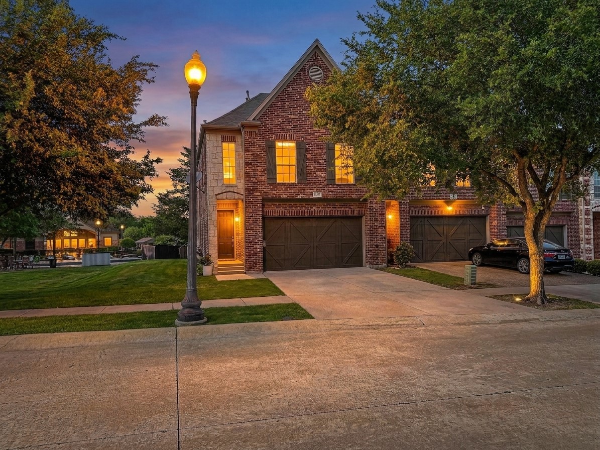 1004 Colonial Drive Coppell TX 75019