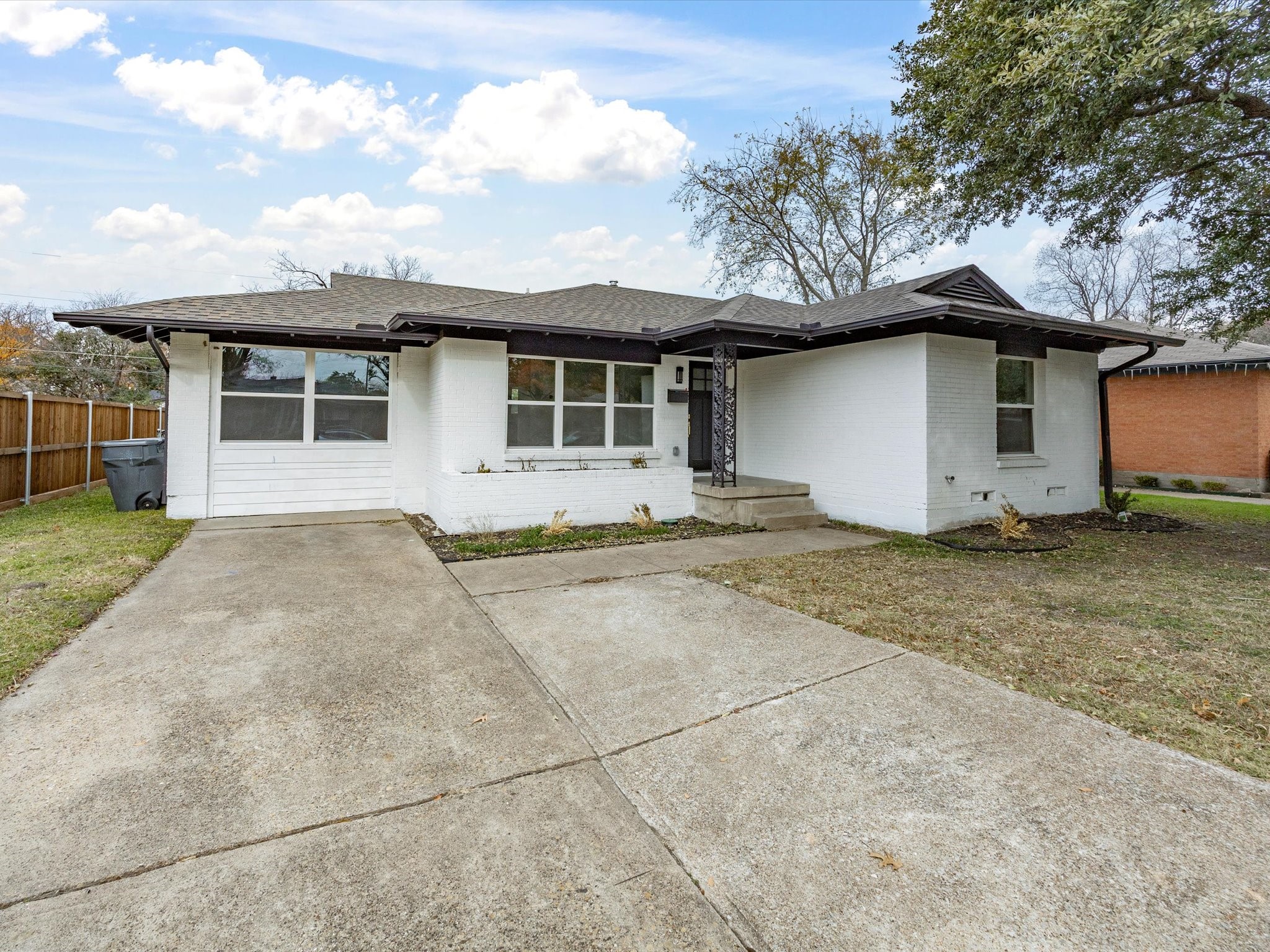 10209 Casa View Drive Dallas TX 75228