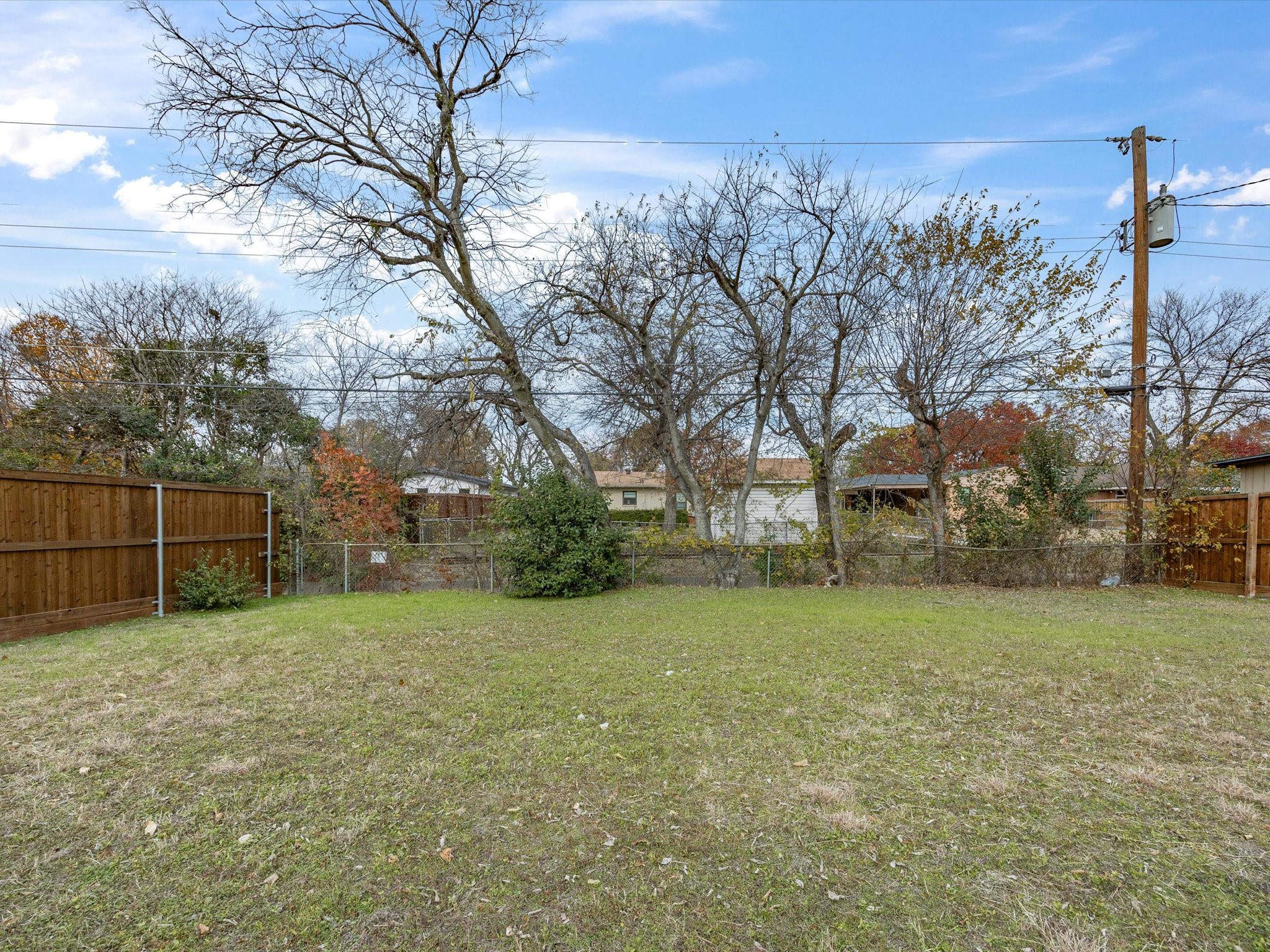 10209 Casa View Drive Dallas TX 75228