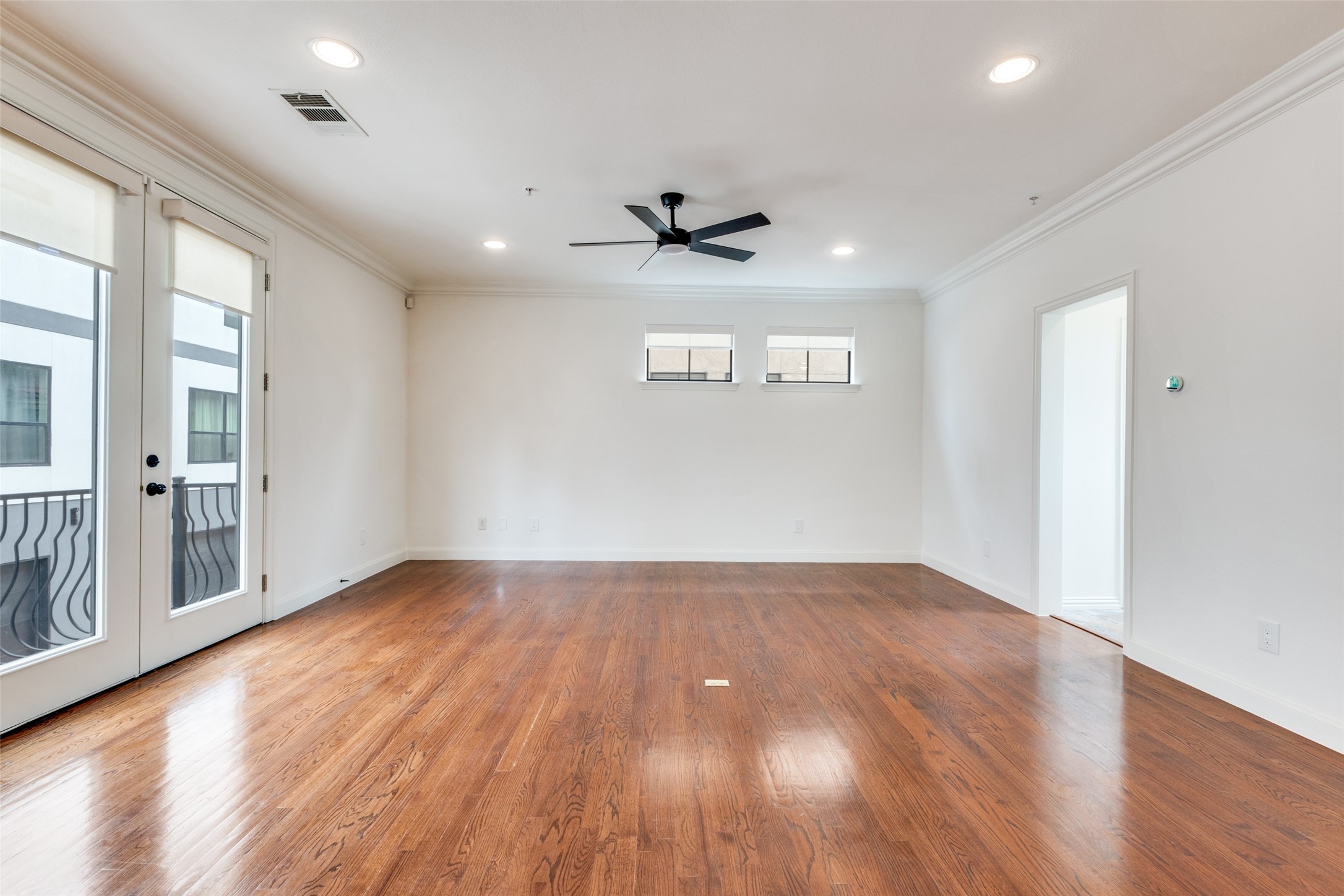 5804 Hudson Street Dallas TX 75206