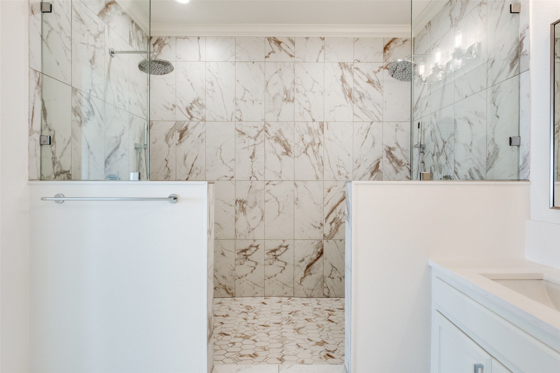 5804 Hudson Street Dallas TX 75206