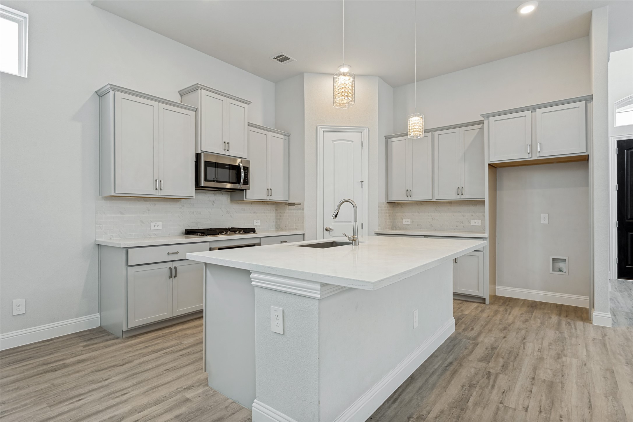 2726 Geranium Lane Garland TX 75042