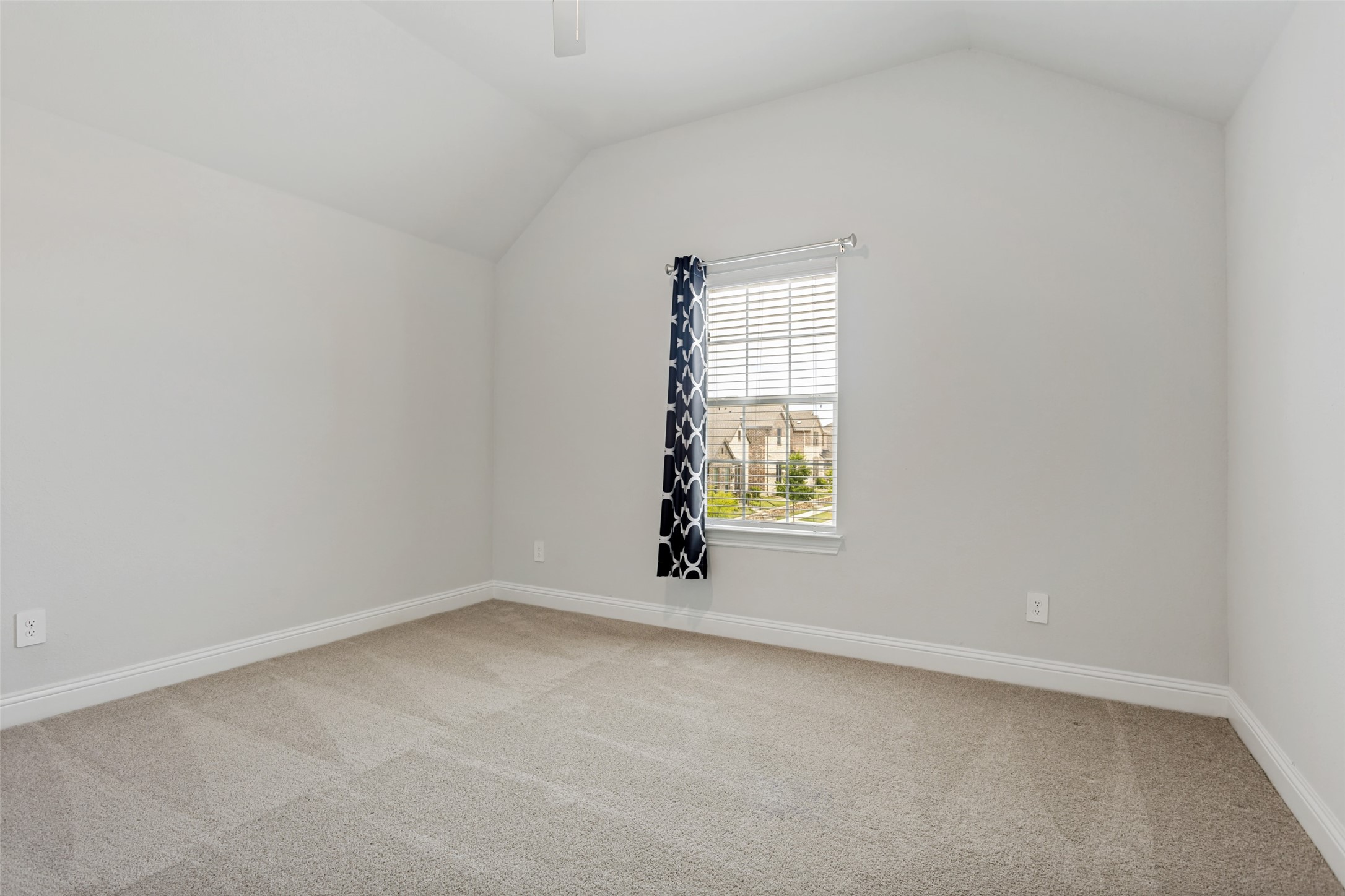 2726 Geranium Lane Garland TX 75042