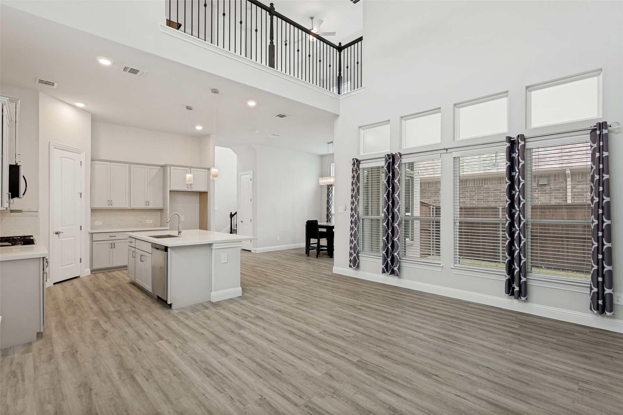2726 Geranium Lane Garland TX 75042
