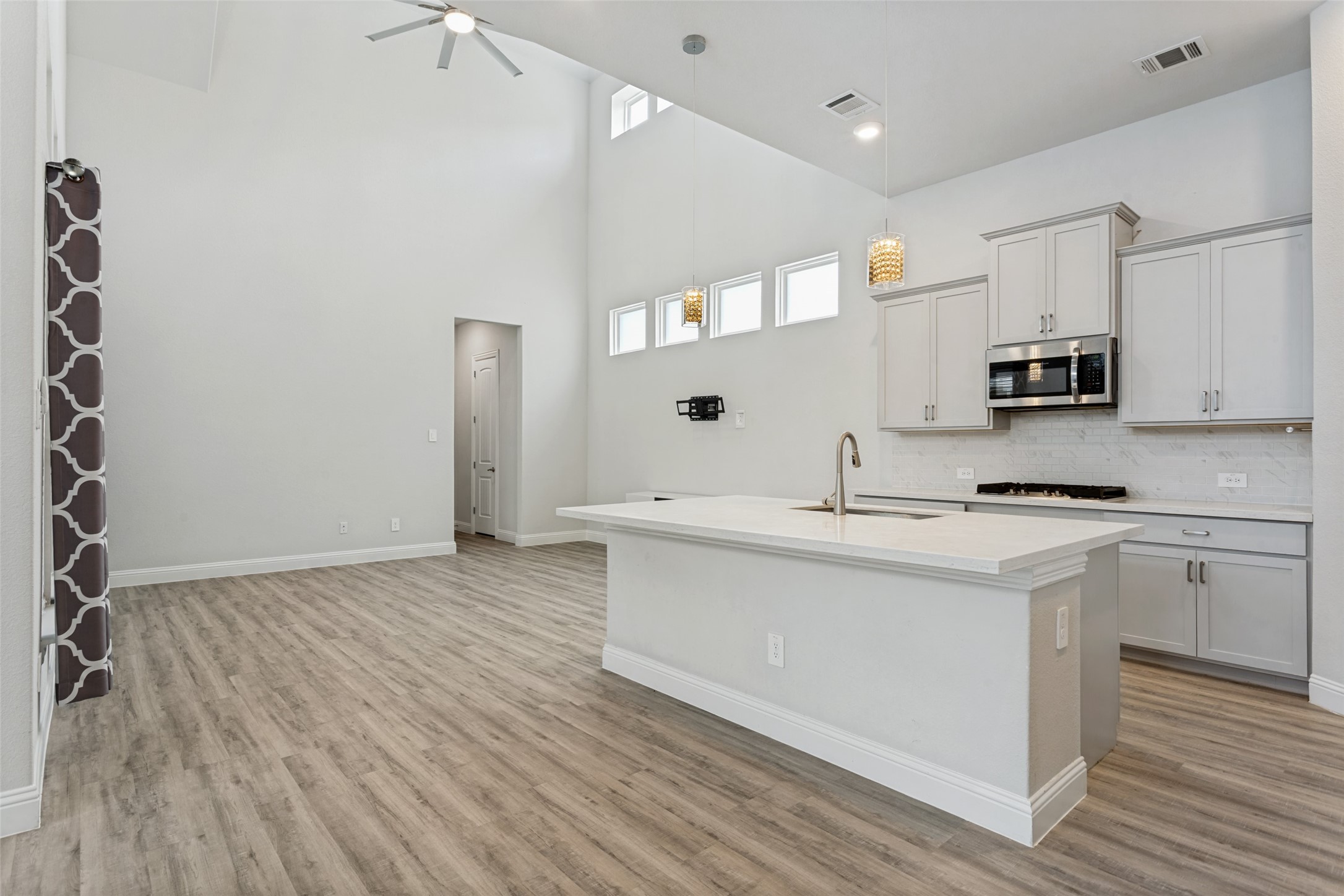 2726 Geranium Lane Garland TX 75042