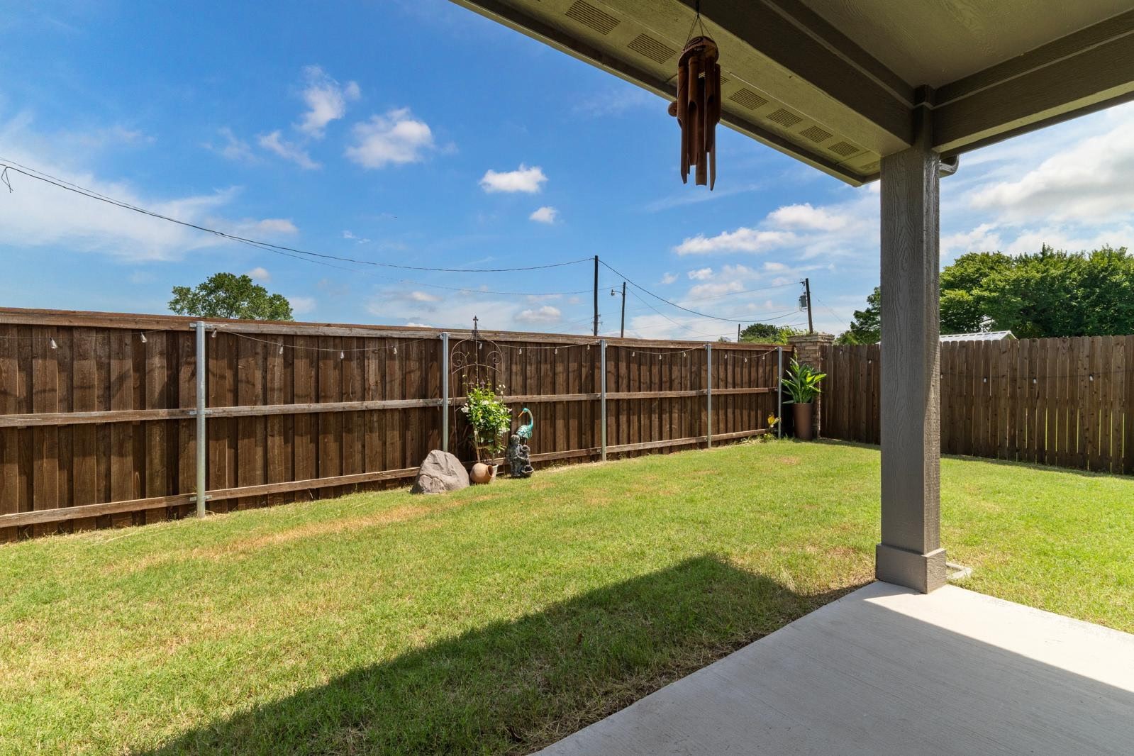 1101 La Esperanza Drive Mesquite TX 75149