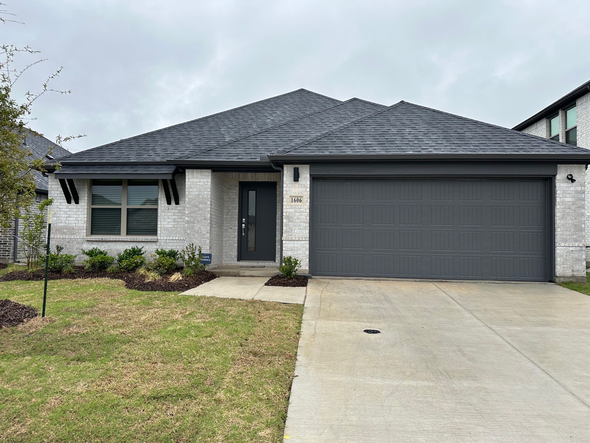 1606 Dove Princeton TX 75407