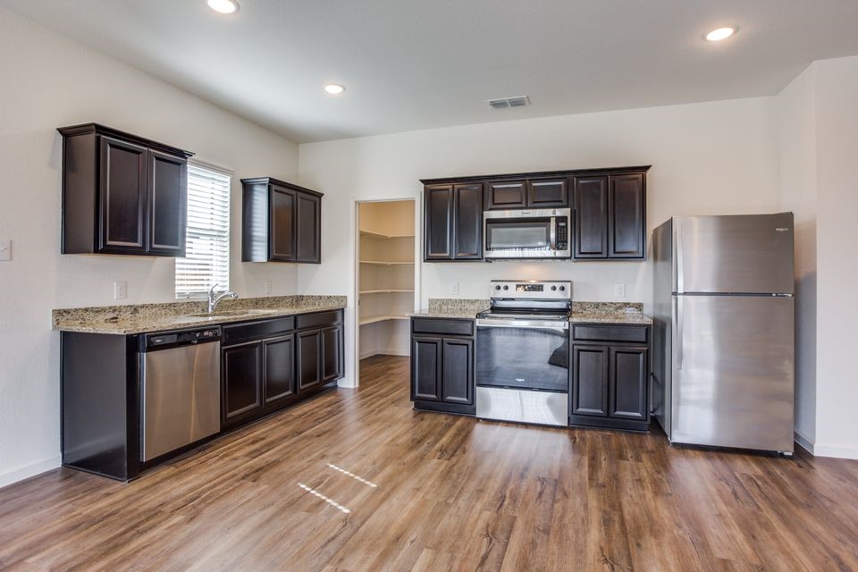 1815 Wolf Run Anna TX 75409