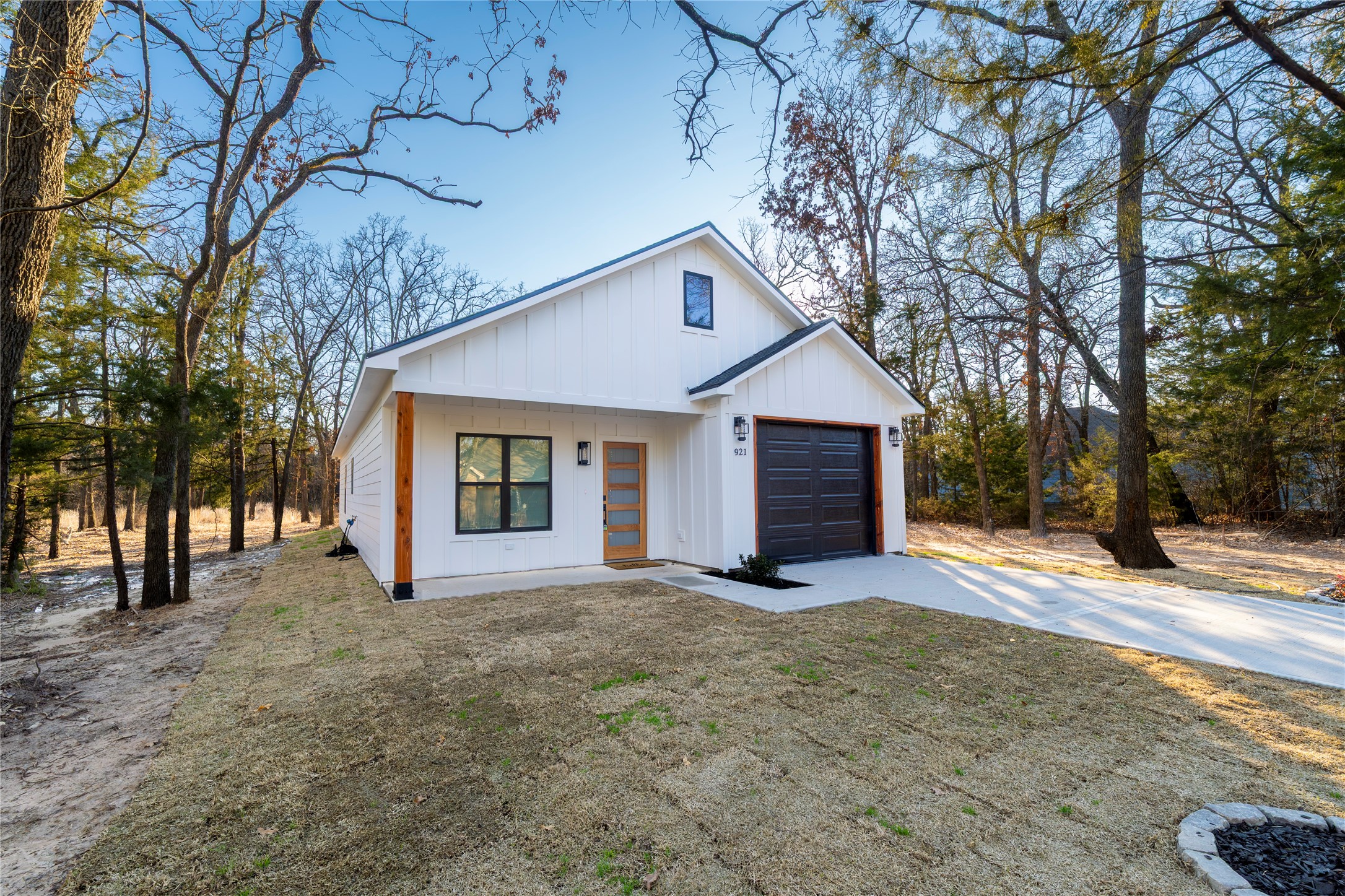 921 Hillburn Drive West Tawakoni TX 75474