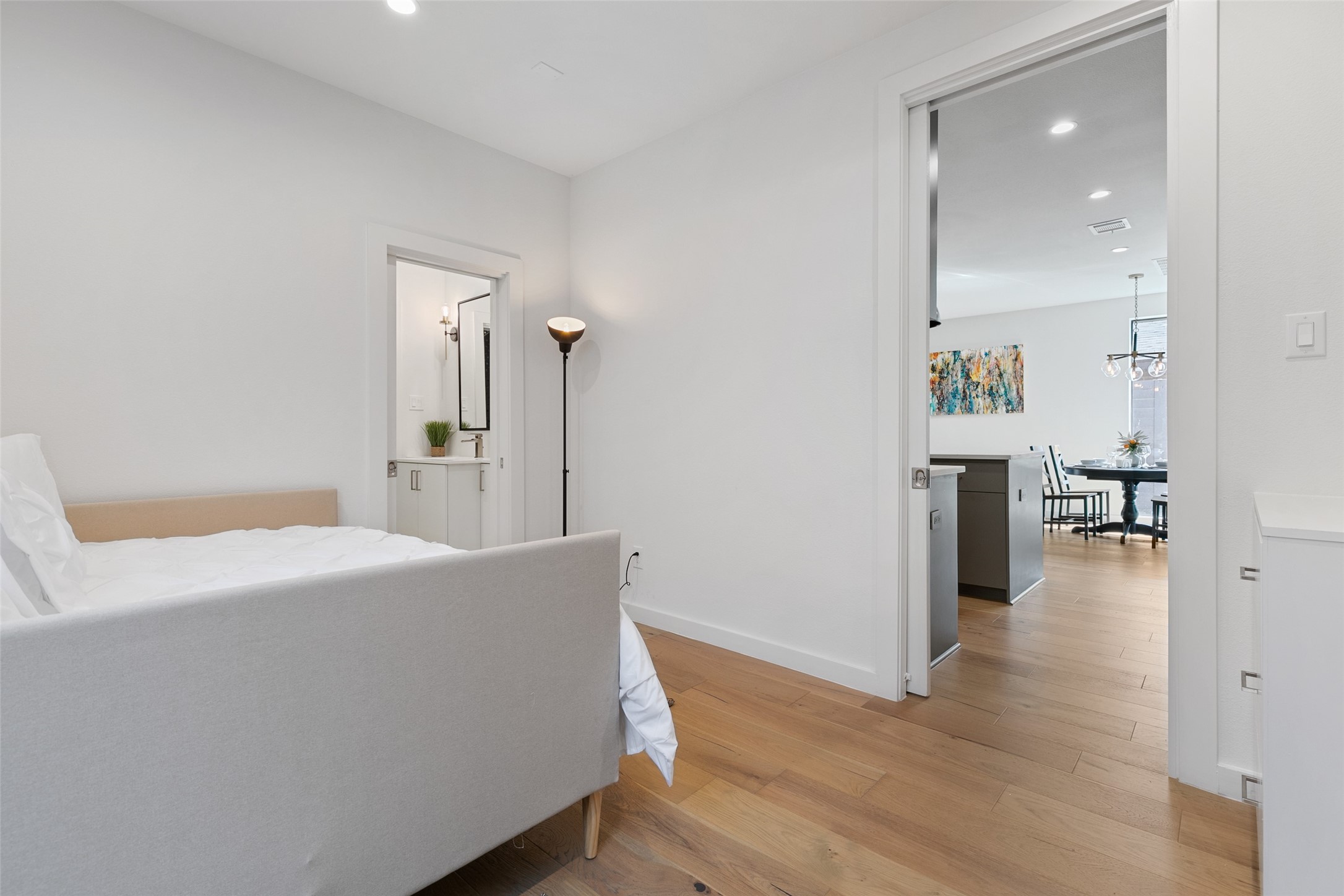 4305 Roseland Avenue Dallas TX 75204