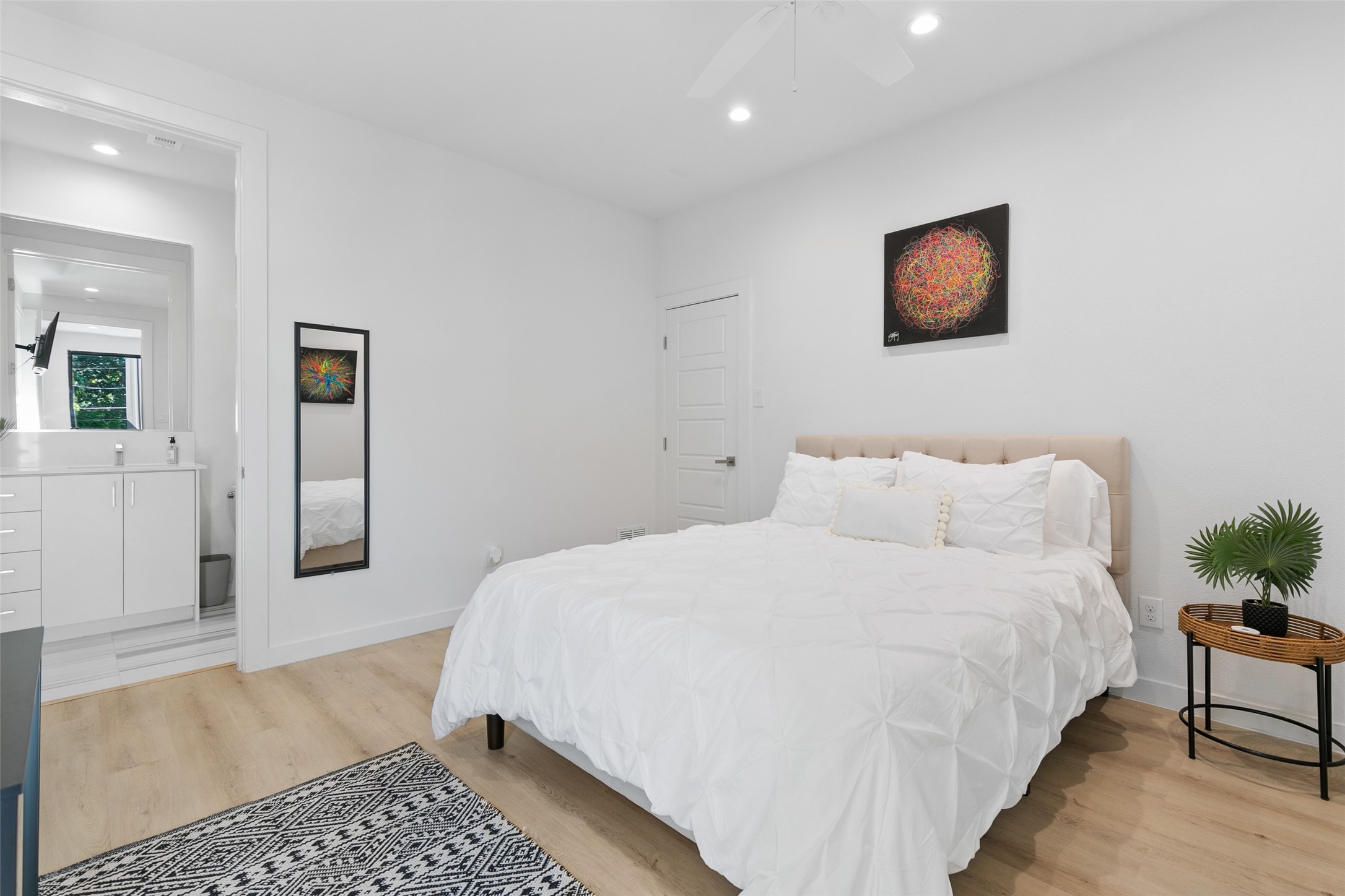 4305 Roseland Avenue Dallas TX 75204