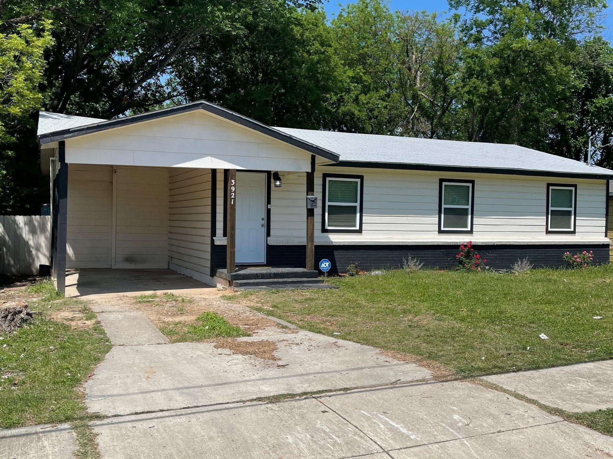 3921 Avenue H Fort Worth TX 76105