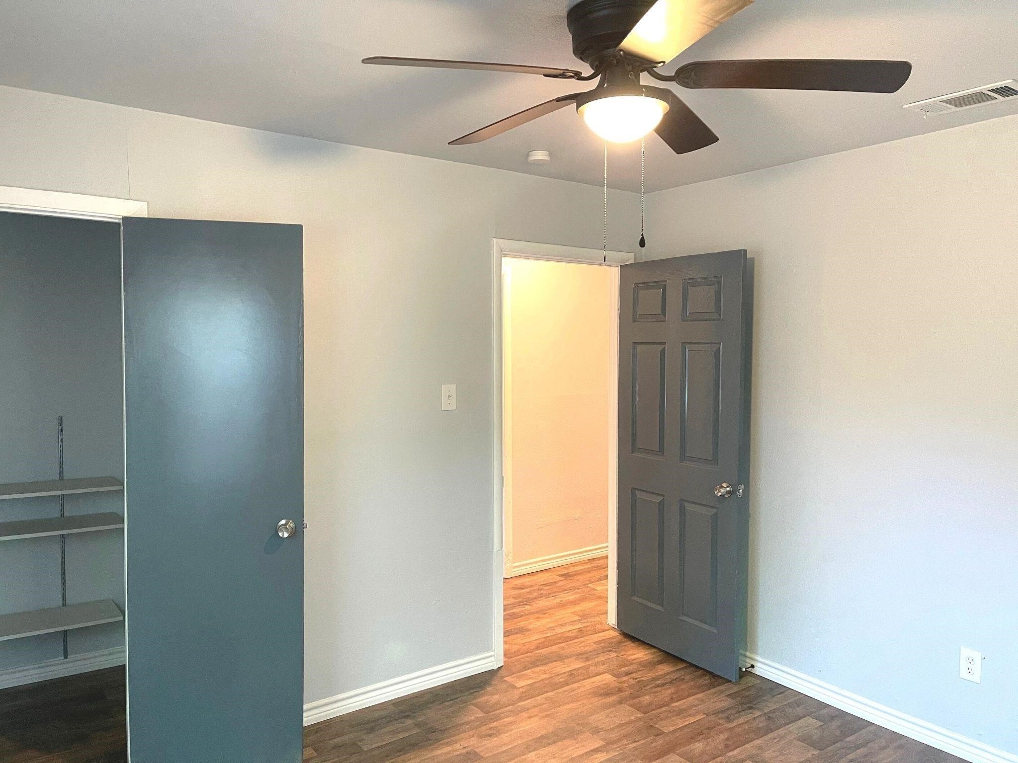 3921 Avenue H Fort Worth TX 76105