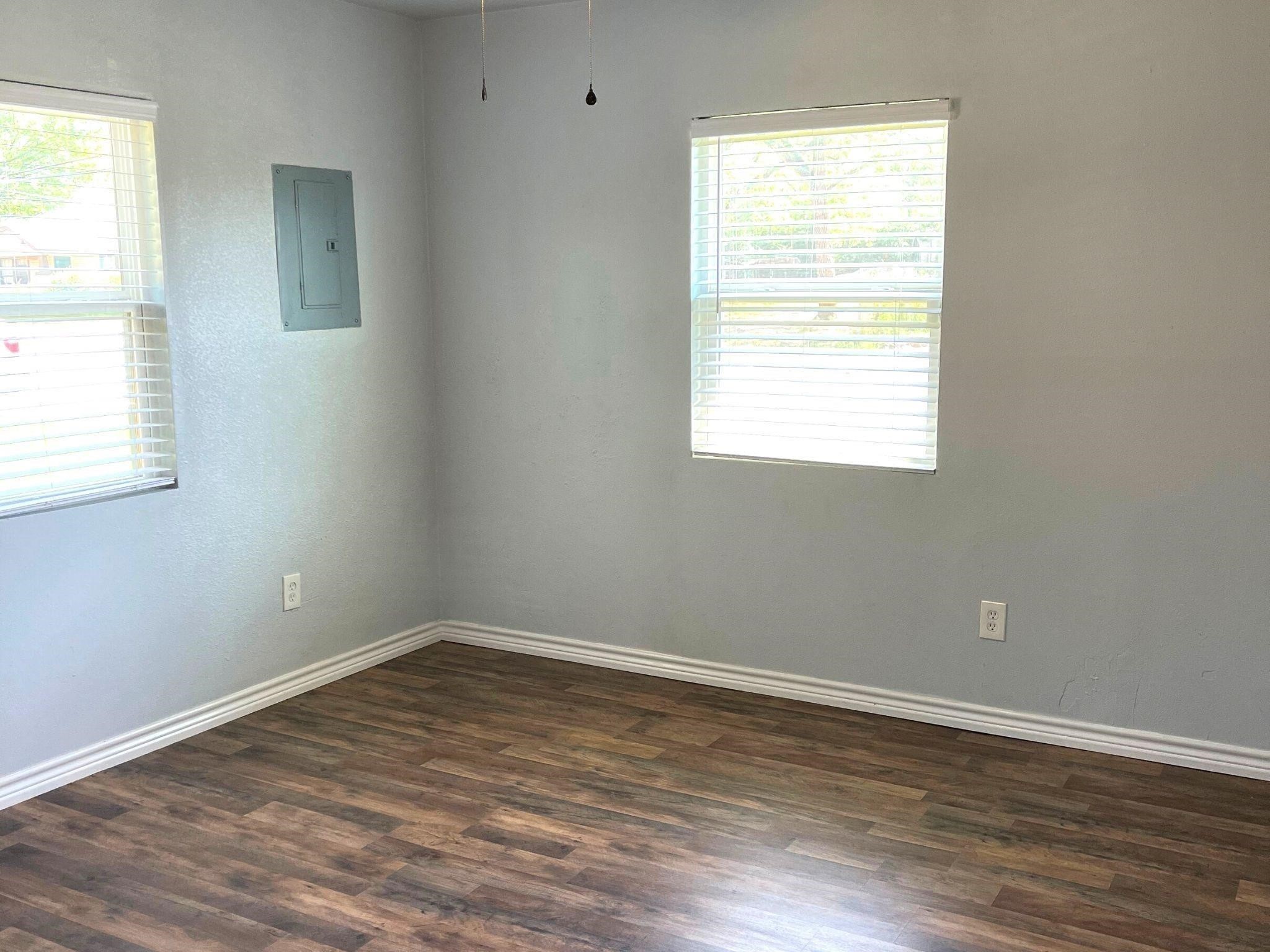3921 Avenue H Fort Worth TX 76105