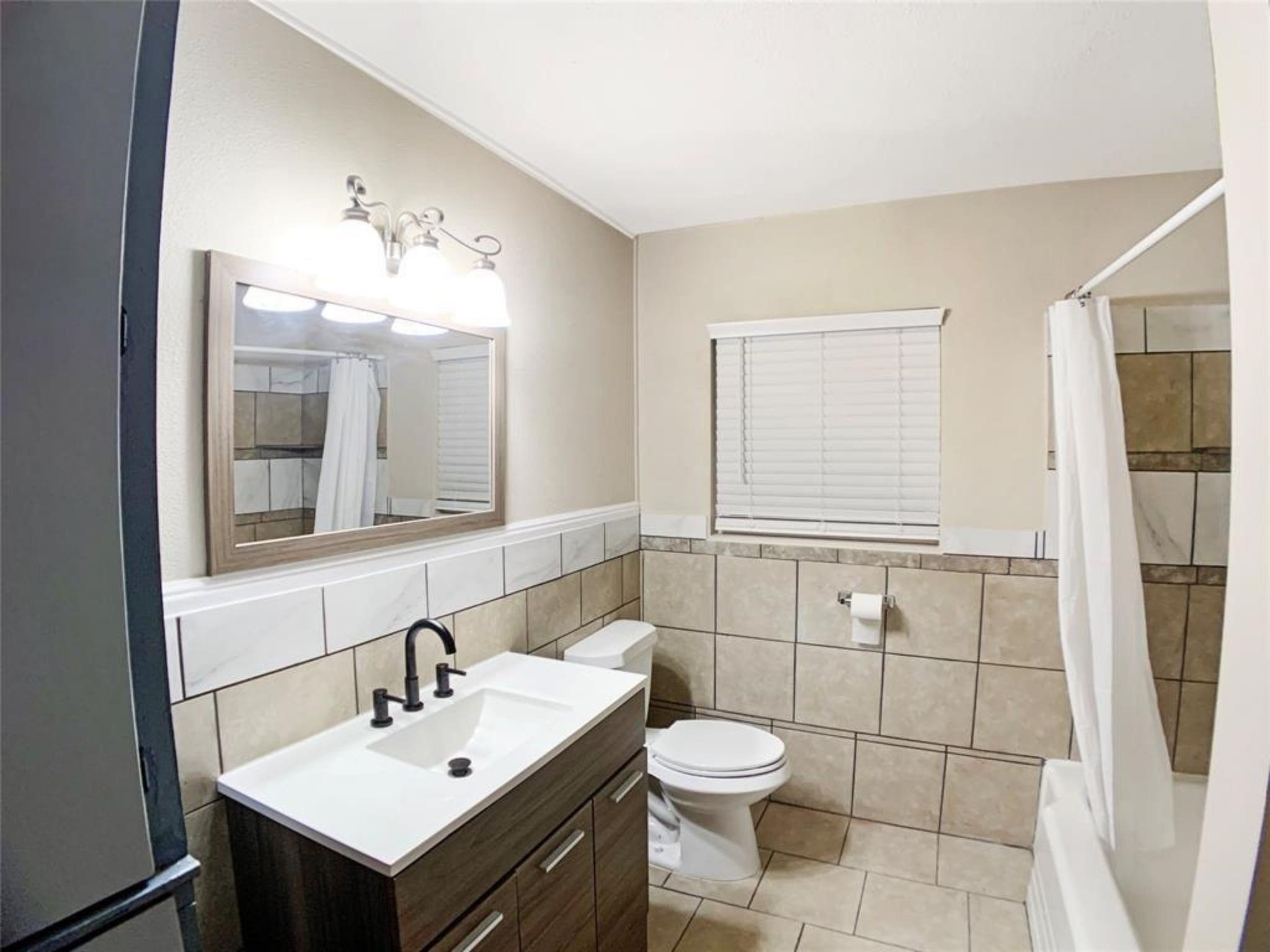 3921 Avenue H Fort Worth TX 76105
