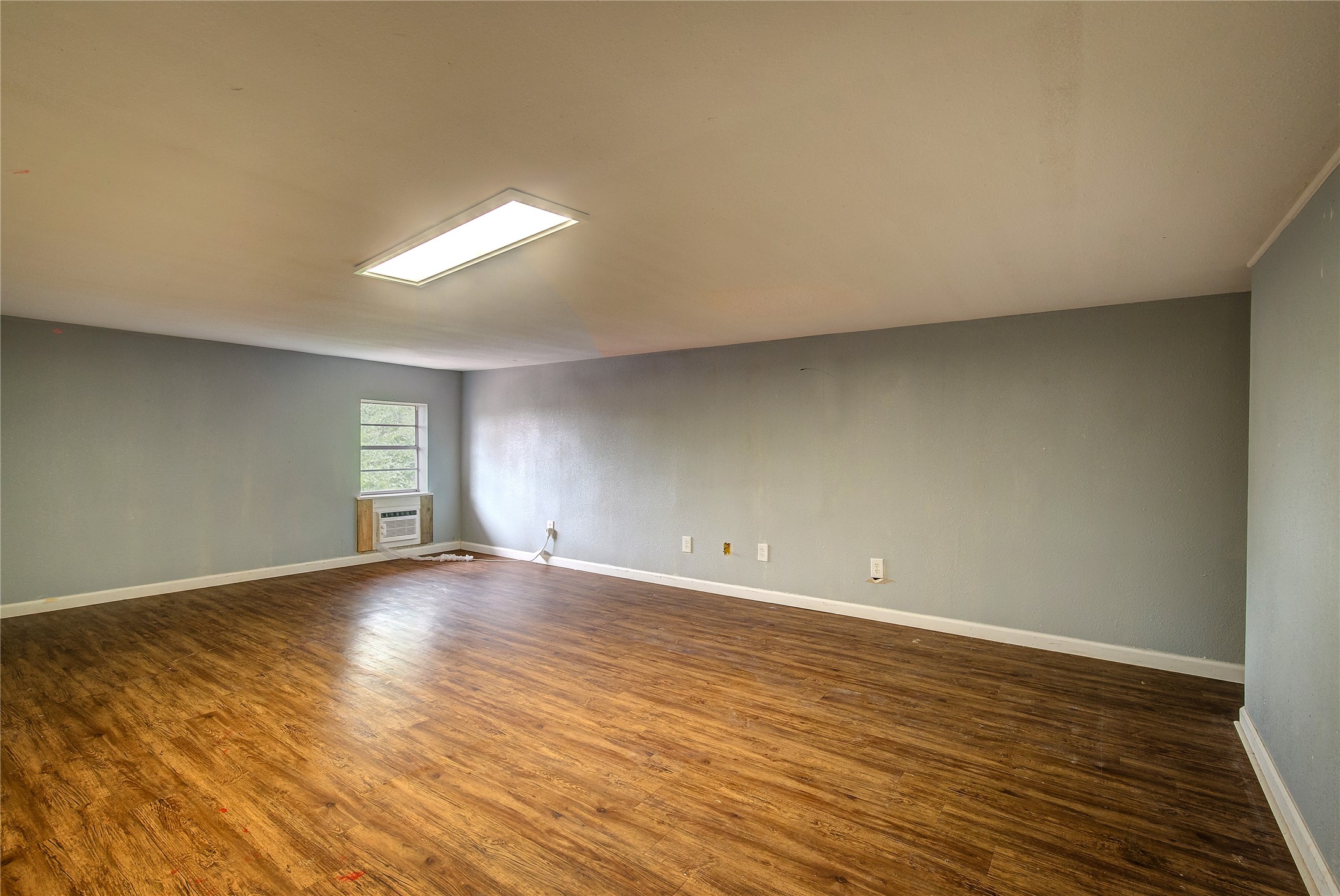 11959 State Highway 11 W Cumby TX 75433