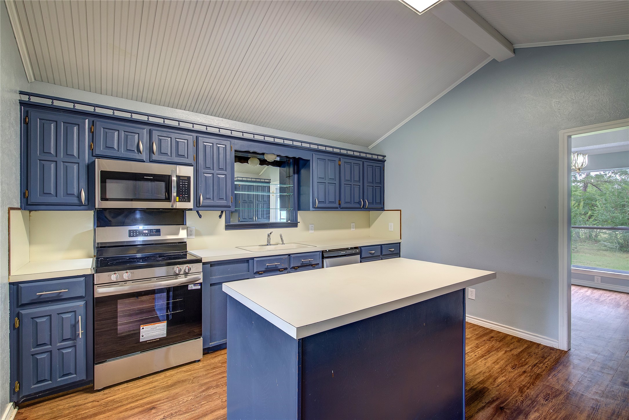 11959 State Highway 11 W Cumby TX 75433