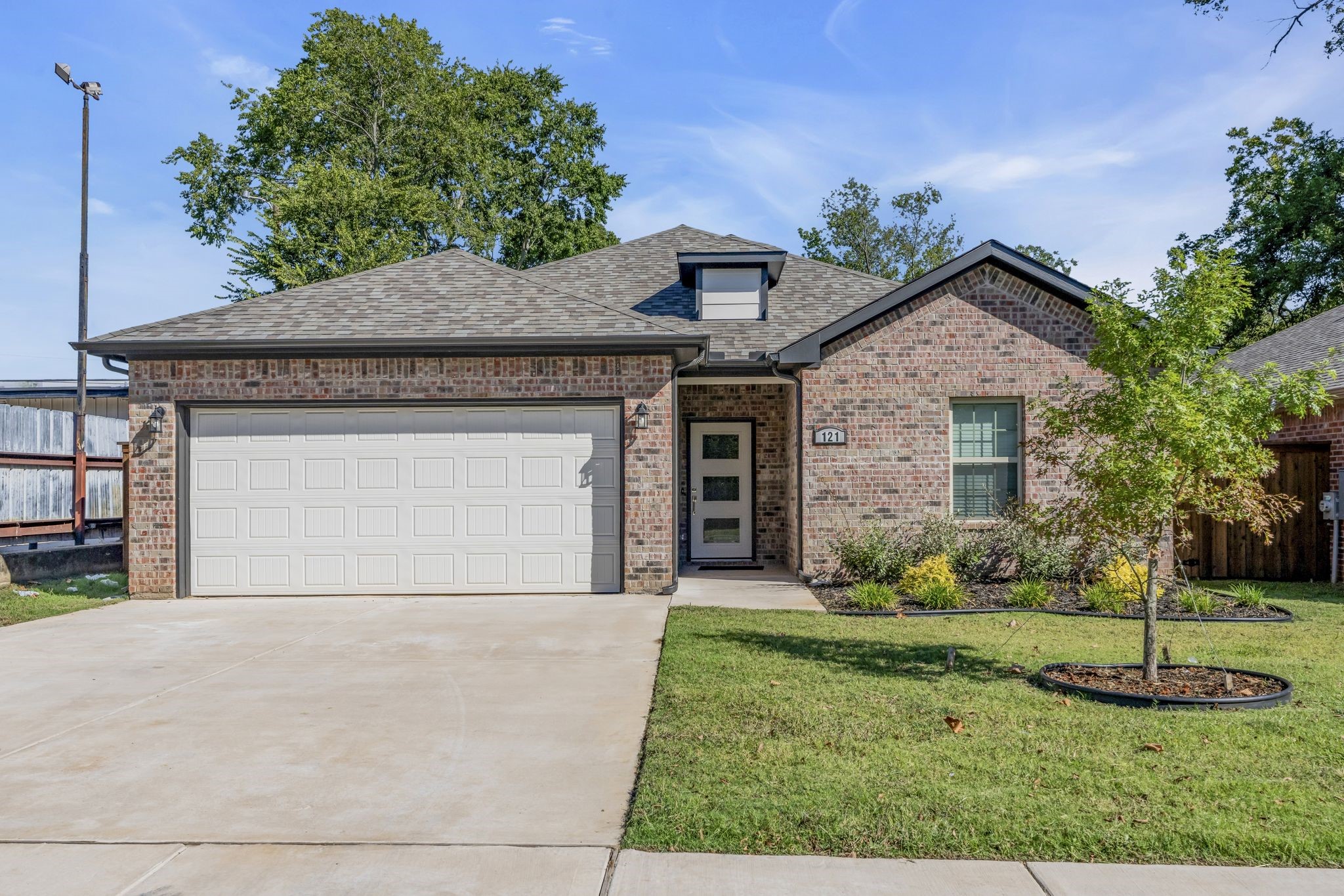 121 W Morton Street Denison TX 75021