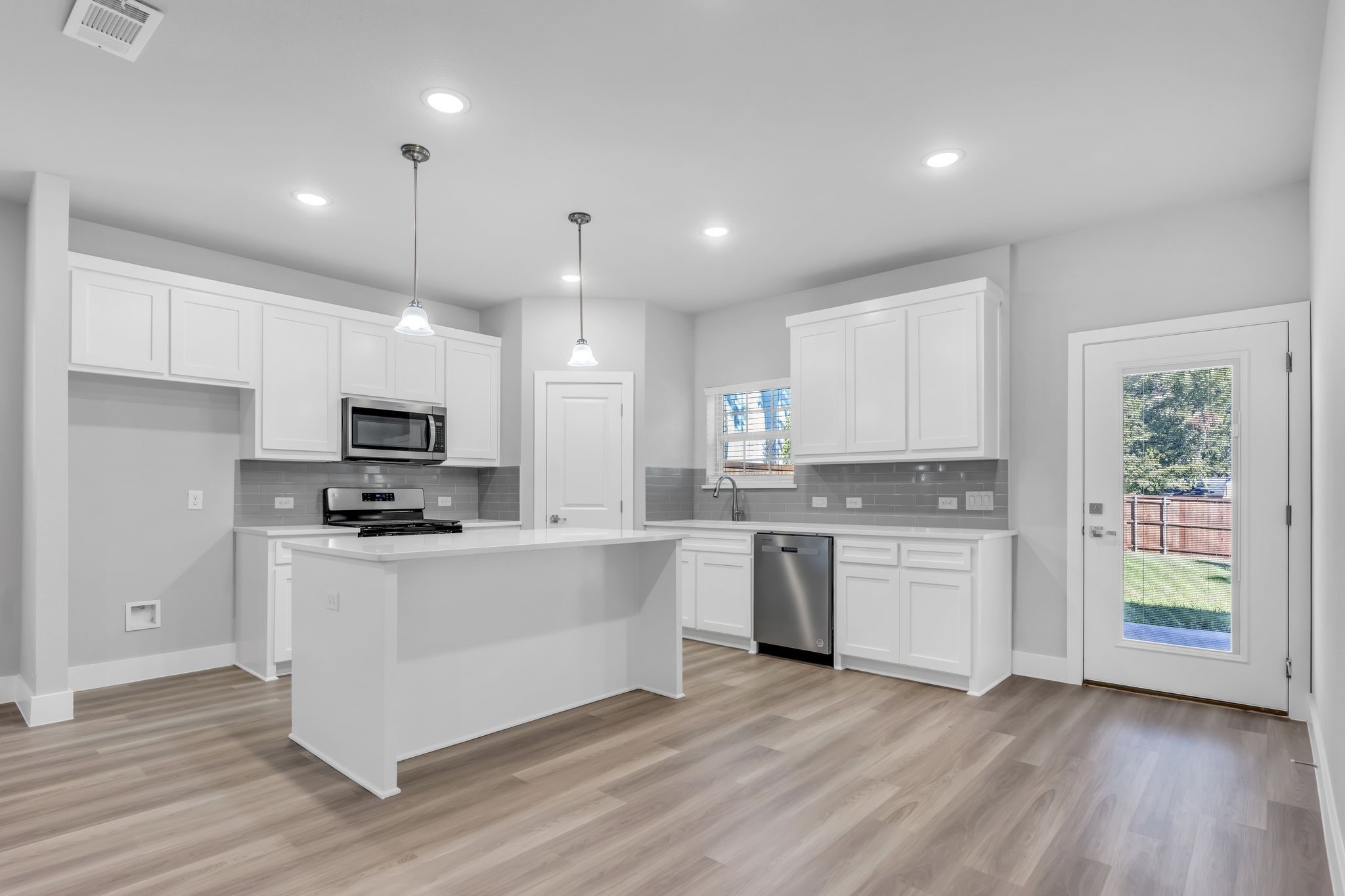 121 W Morton Street Denison TX 75021