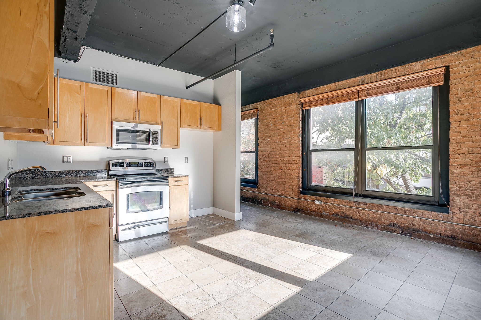 910 Houston Street Fort Worth TX 76102