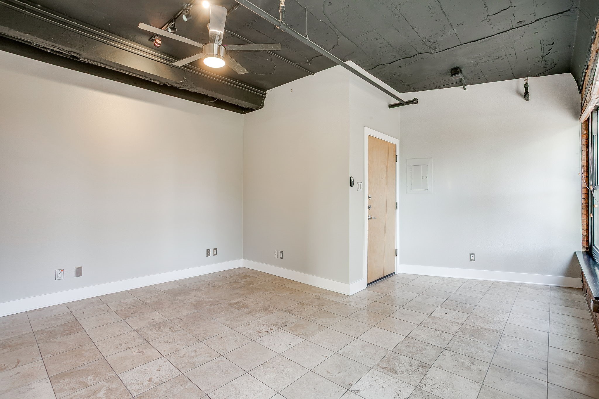910 Houston Street Fort Worth TX 76102