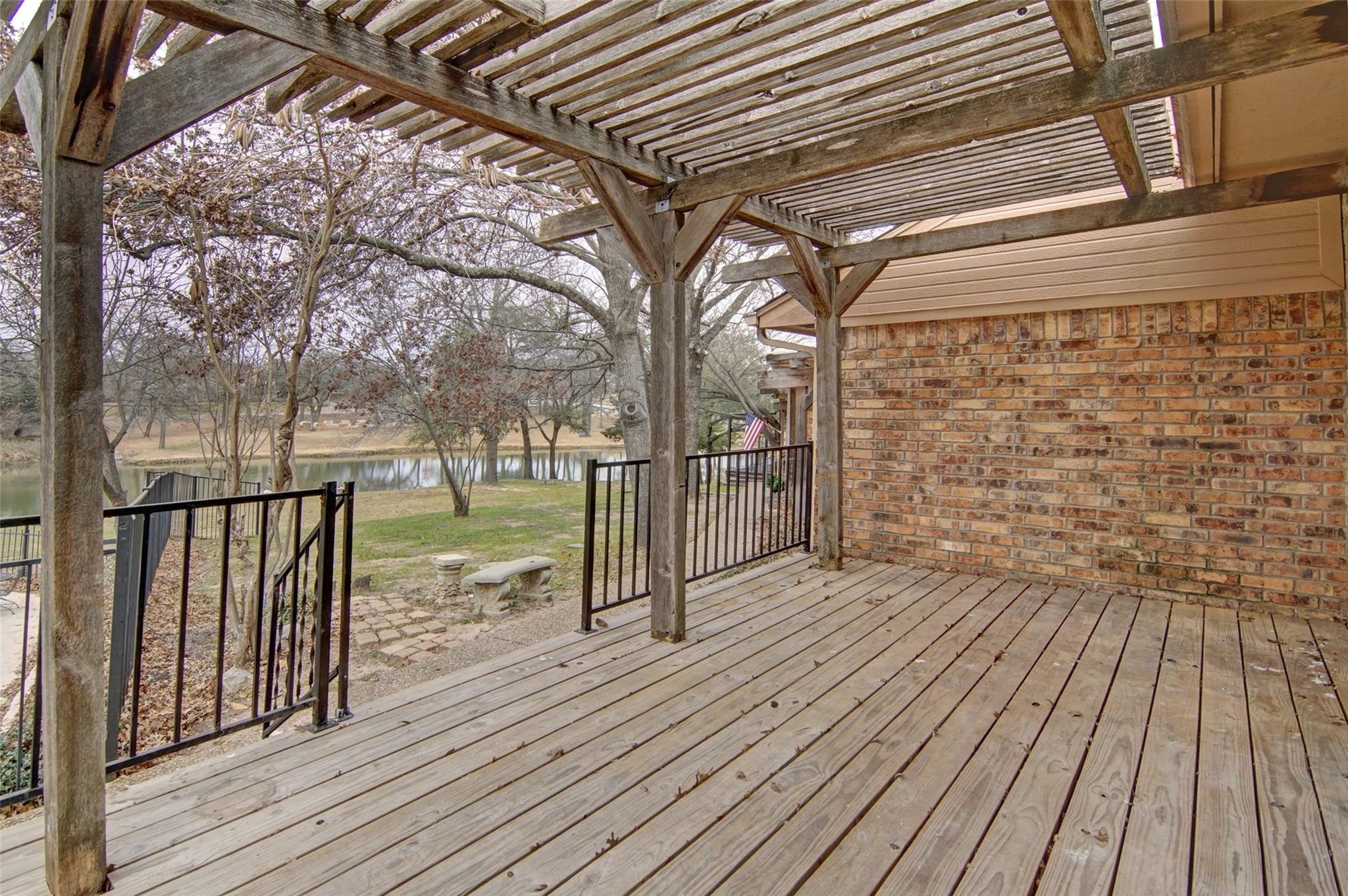 2122 Clear Lake Road Weatherford TX 76087