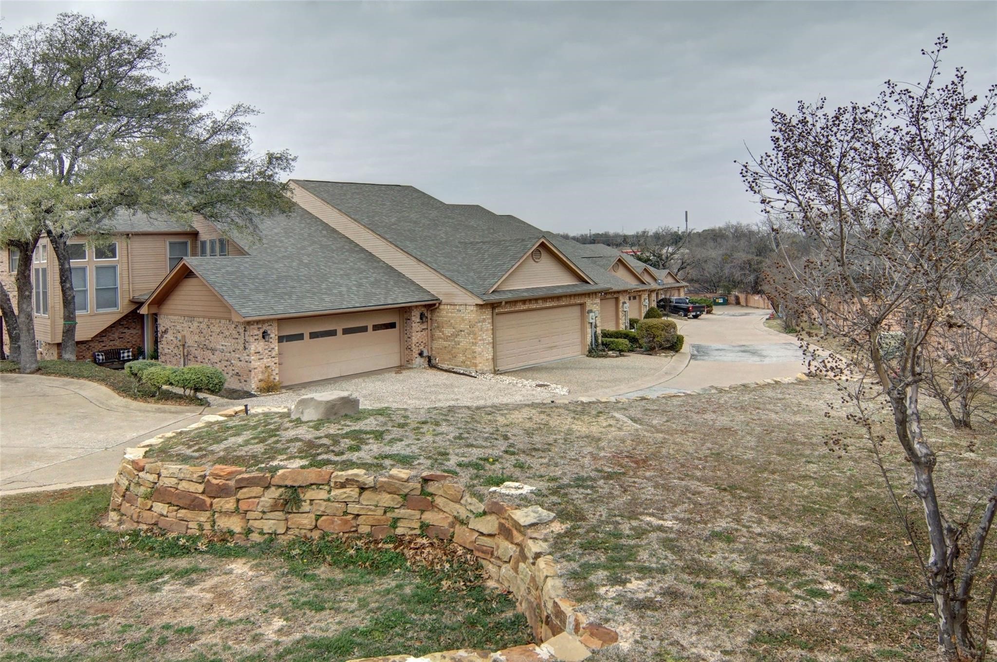 2122 Clear Lake Road Weatherford TX 76087