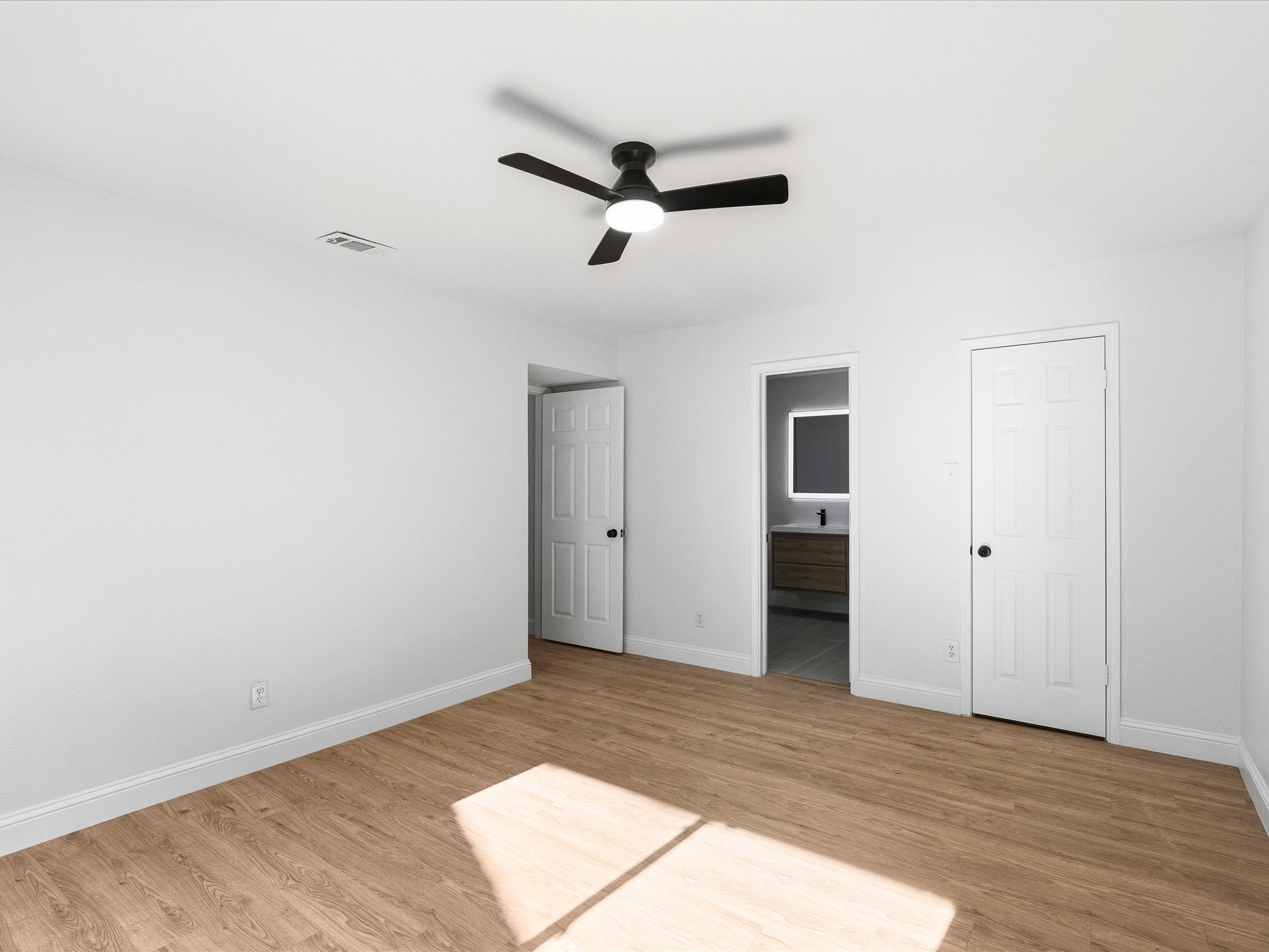 1952 Rambling Ridge Lane Carrollton TX 75007